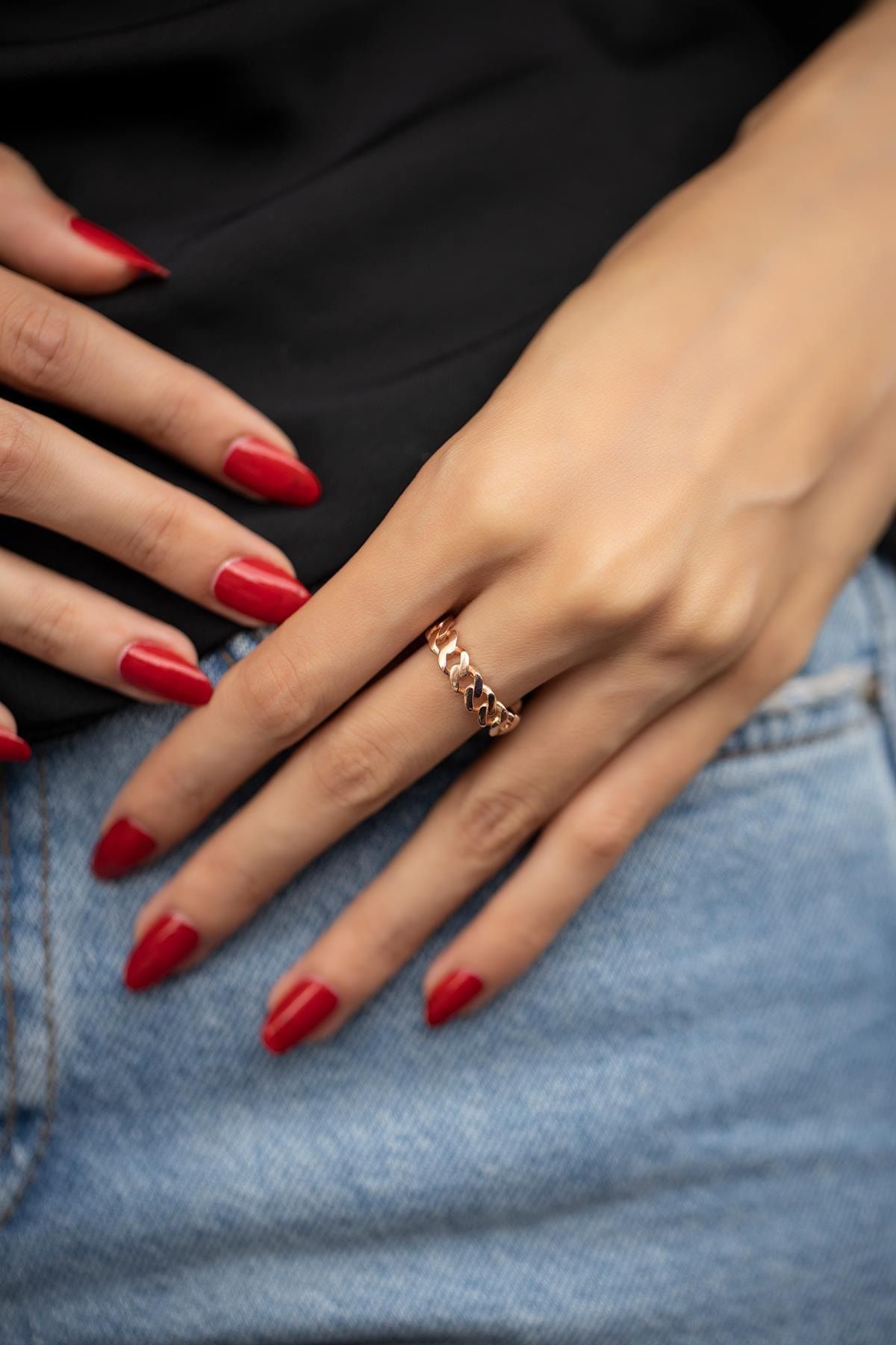 İzla Design Kadın Zincir Model Rose Kaplama Gümüş Yüzük PKT-İZLASLVR00250