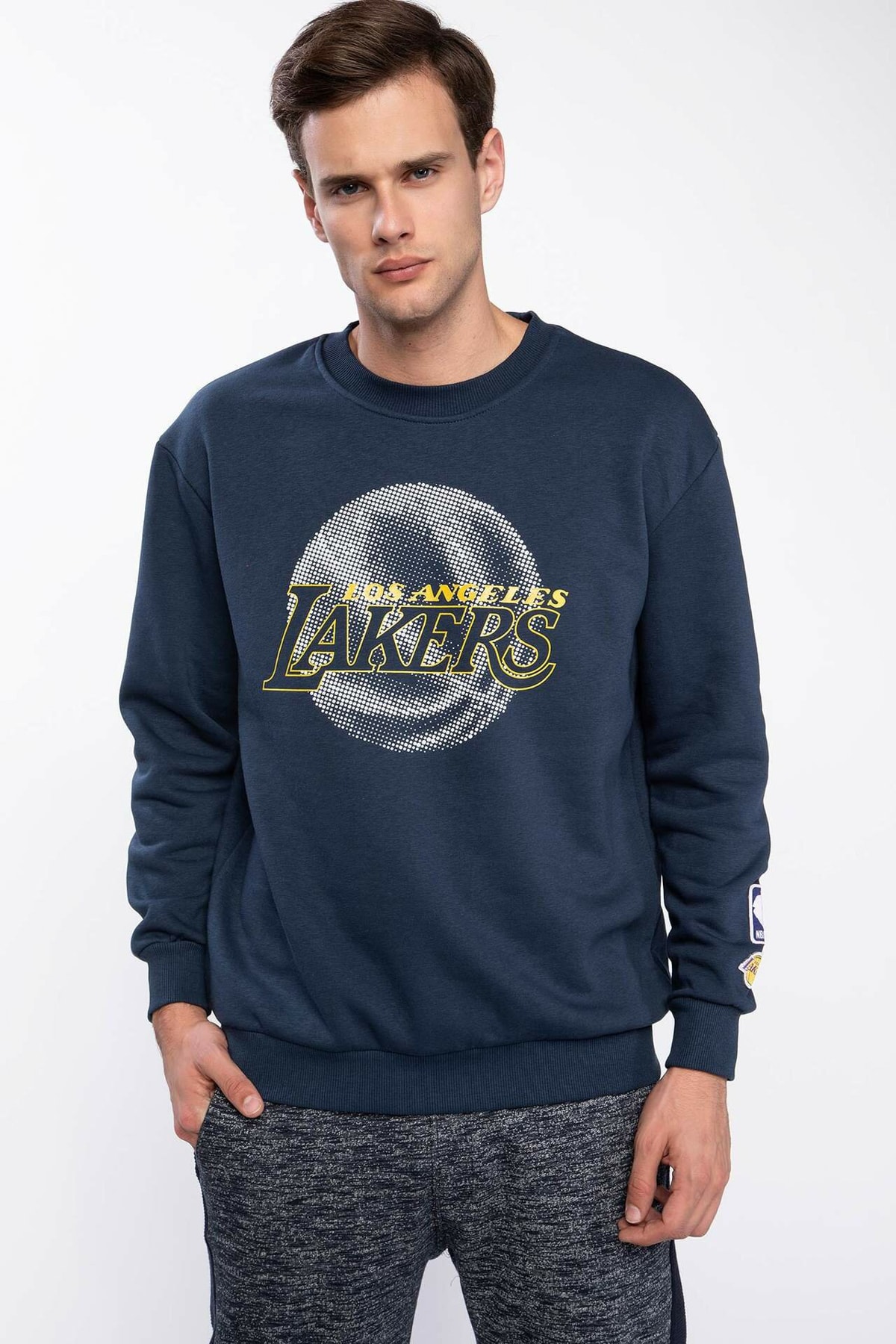 Lakers sweatshirt defacto Clearance