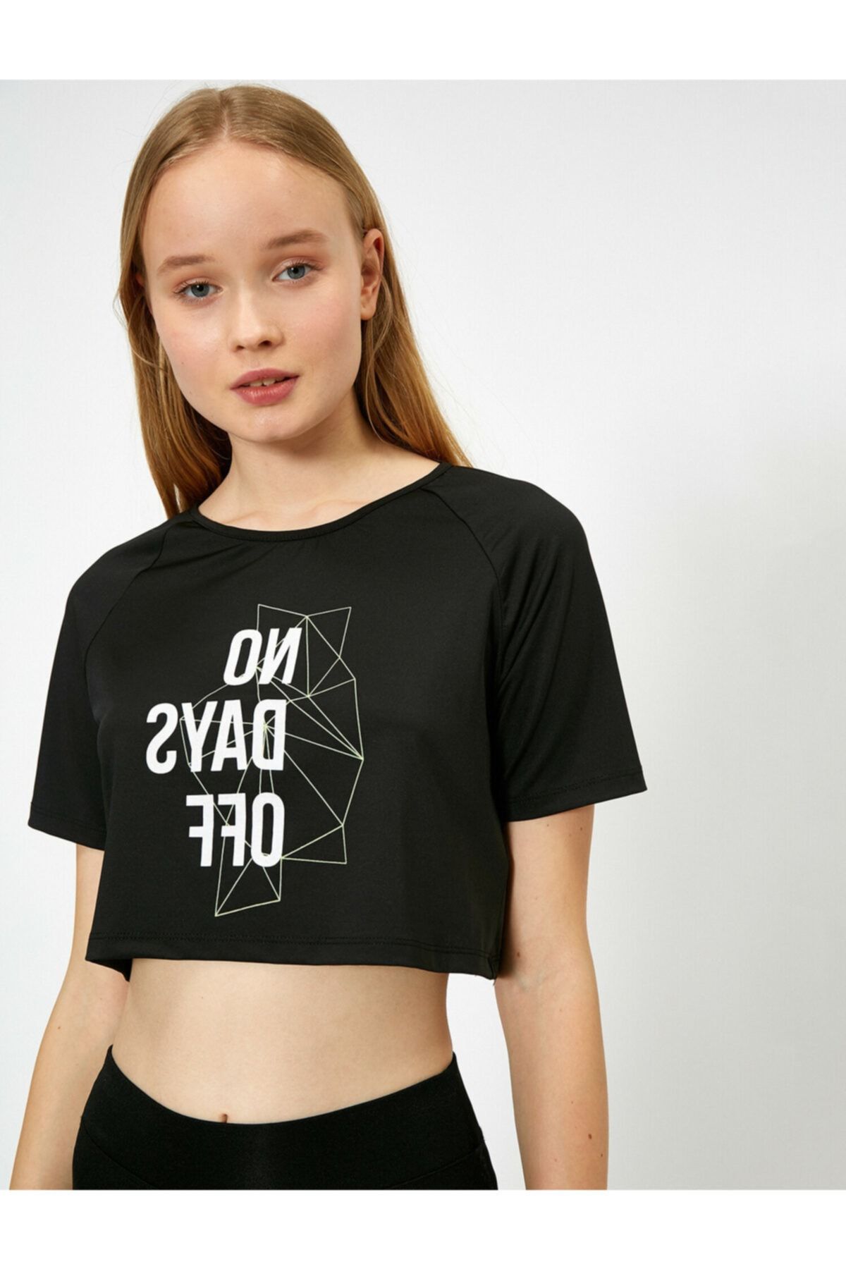 Koton Kadın Siyah Spor T-Shirt