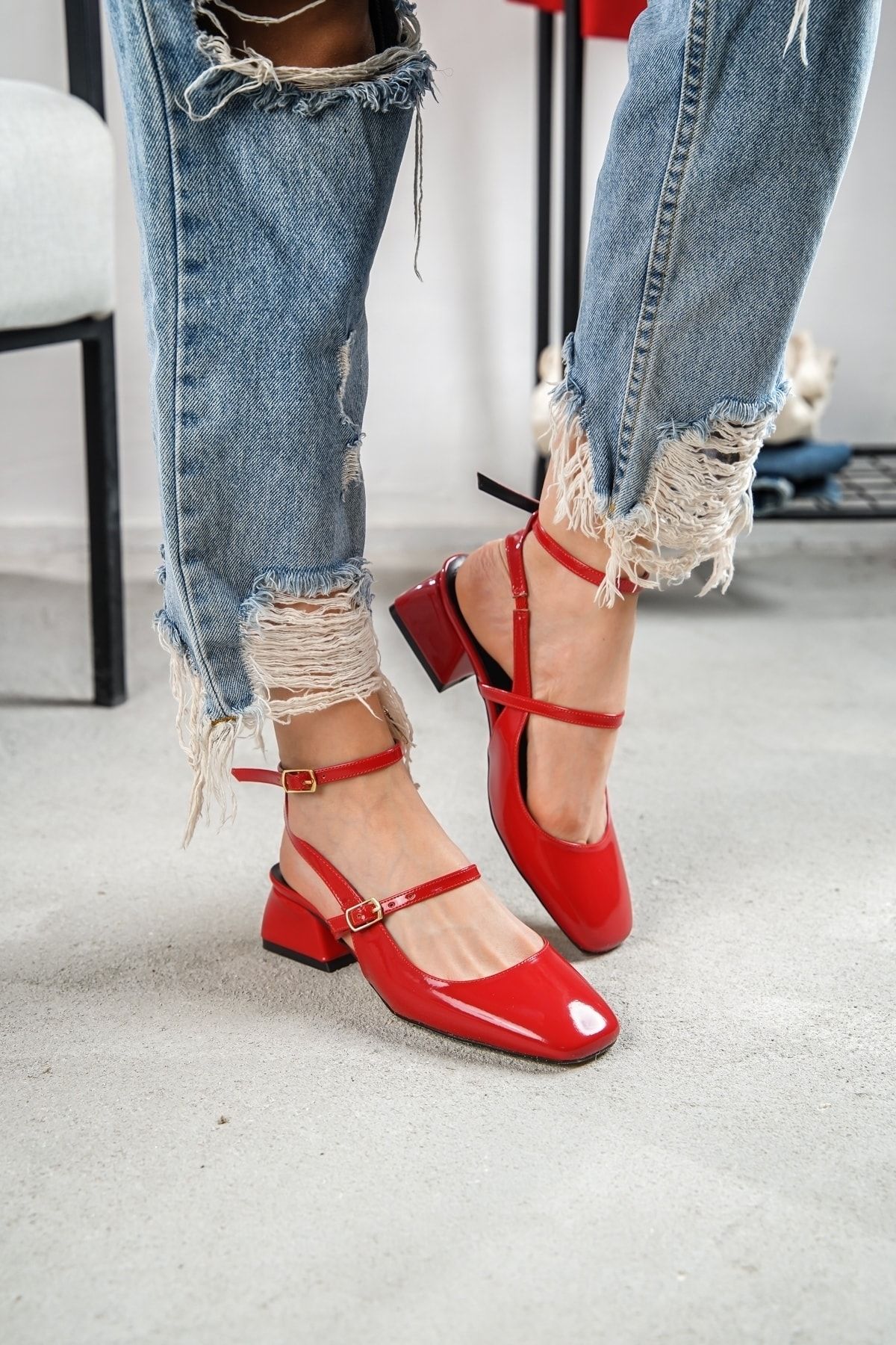 Cute store red heels