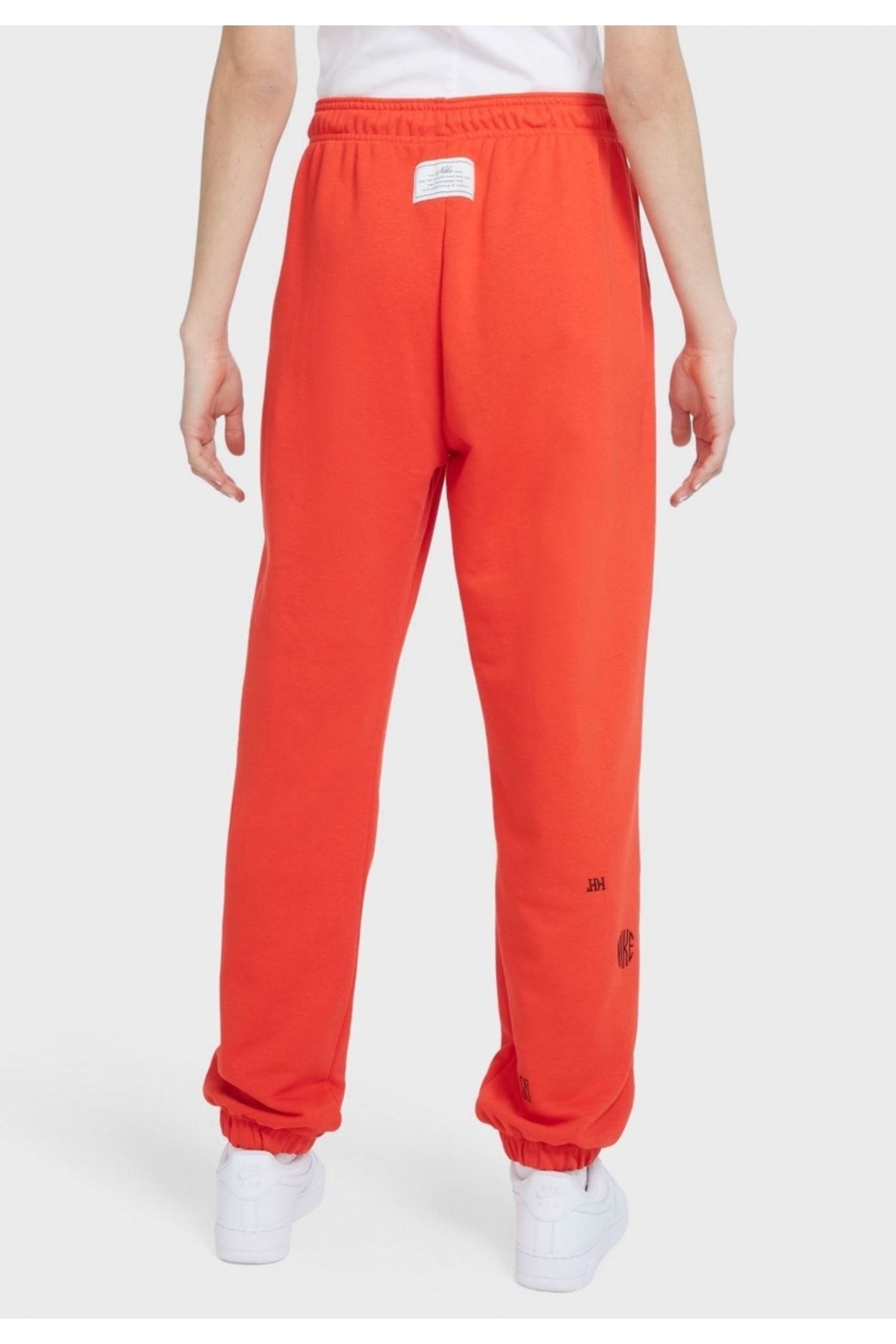 Orange and best sale white nike sweatsuit