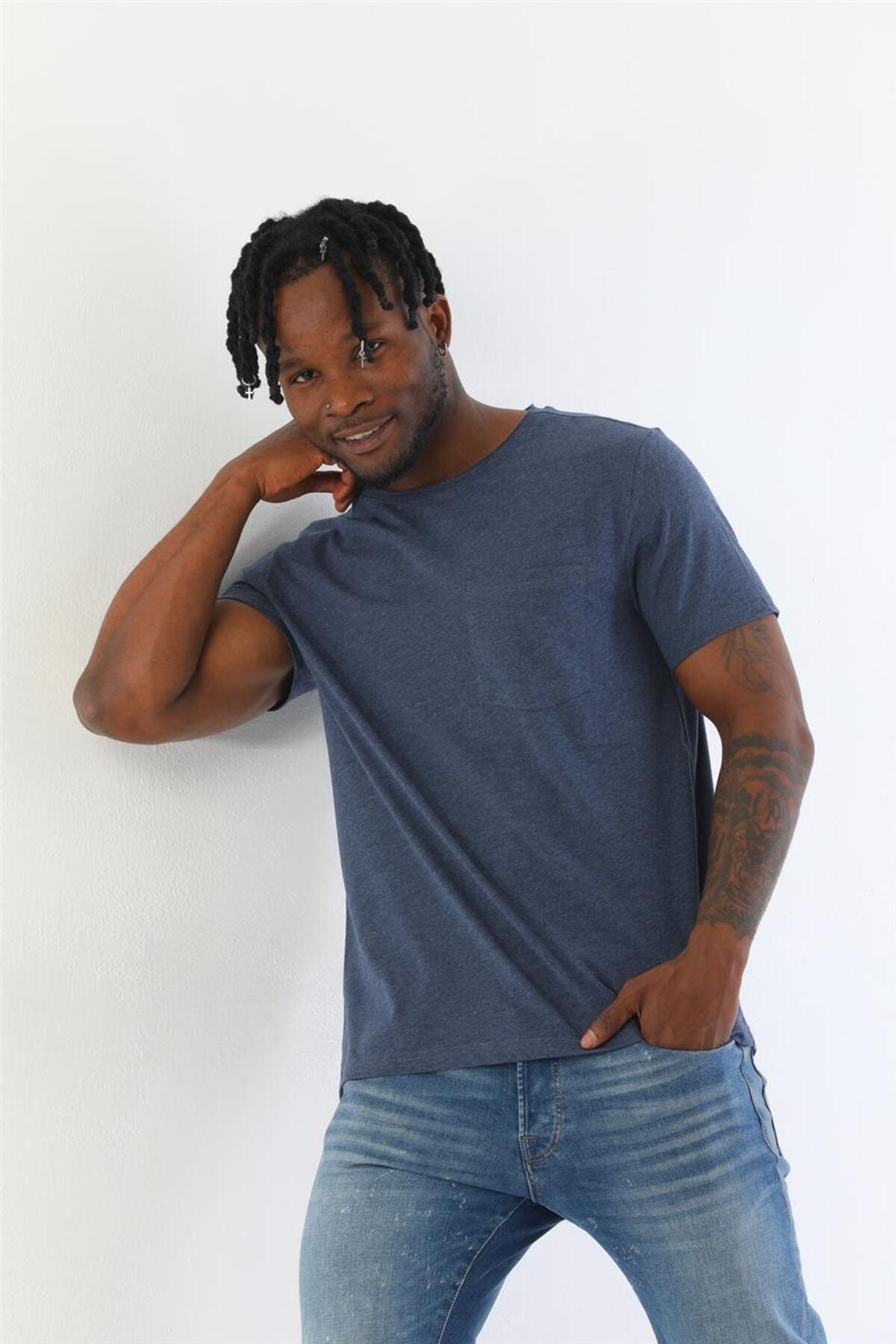 T shirt with collar cut outlet off