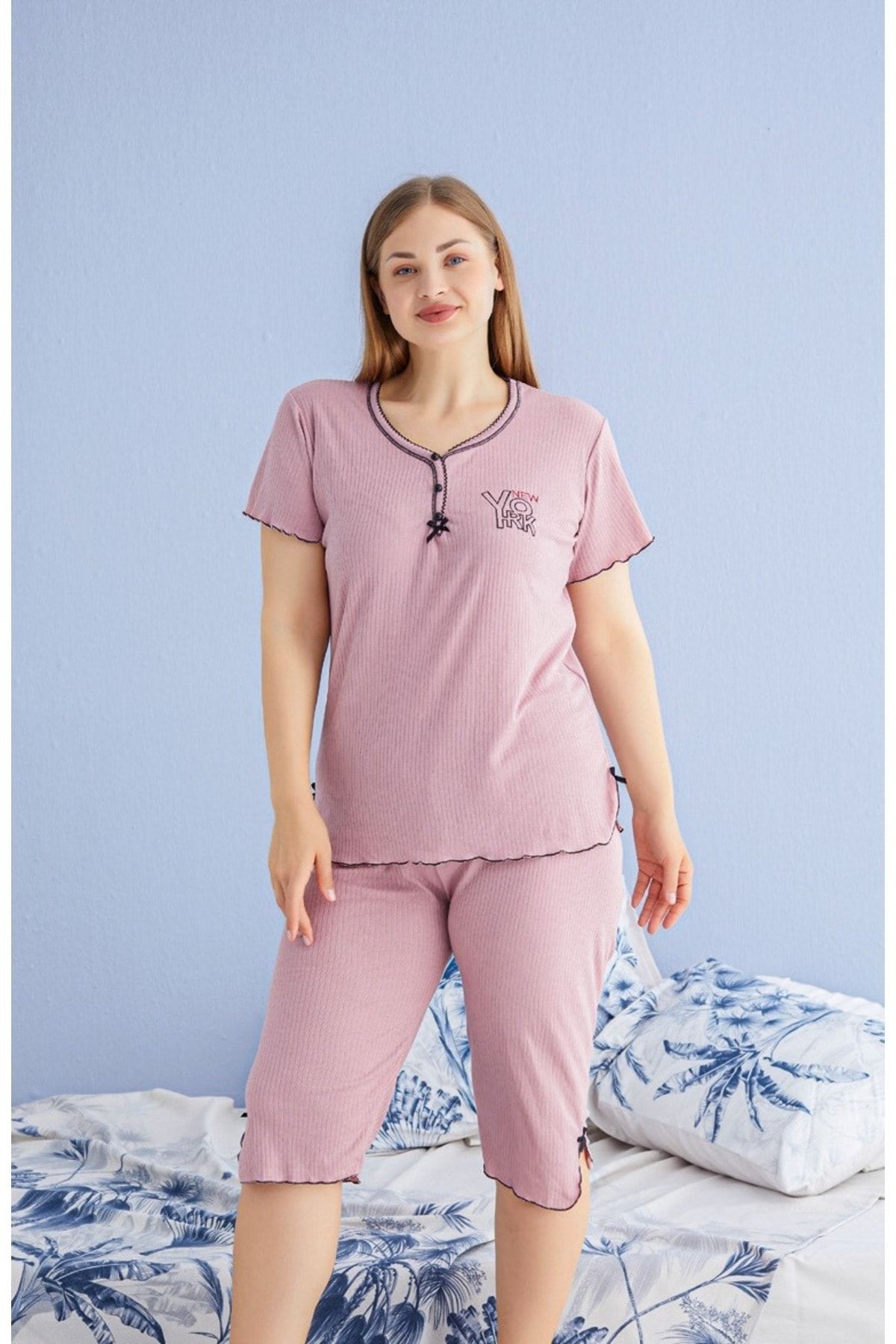 Plus size best sale capri pajama set