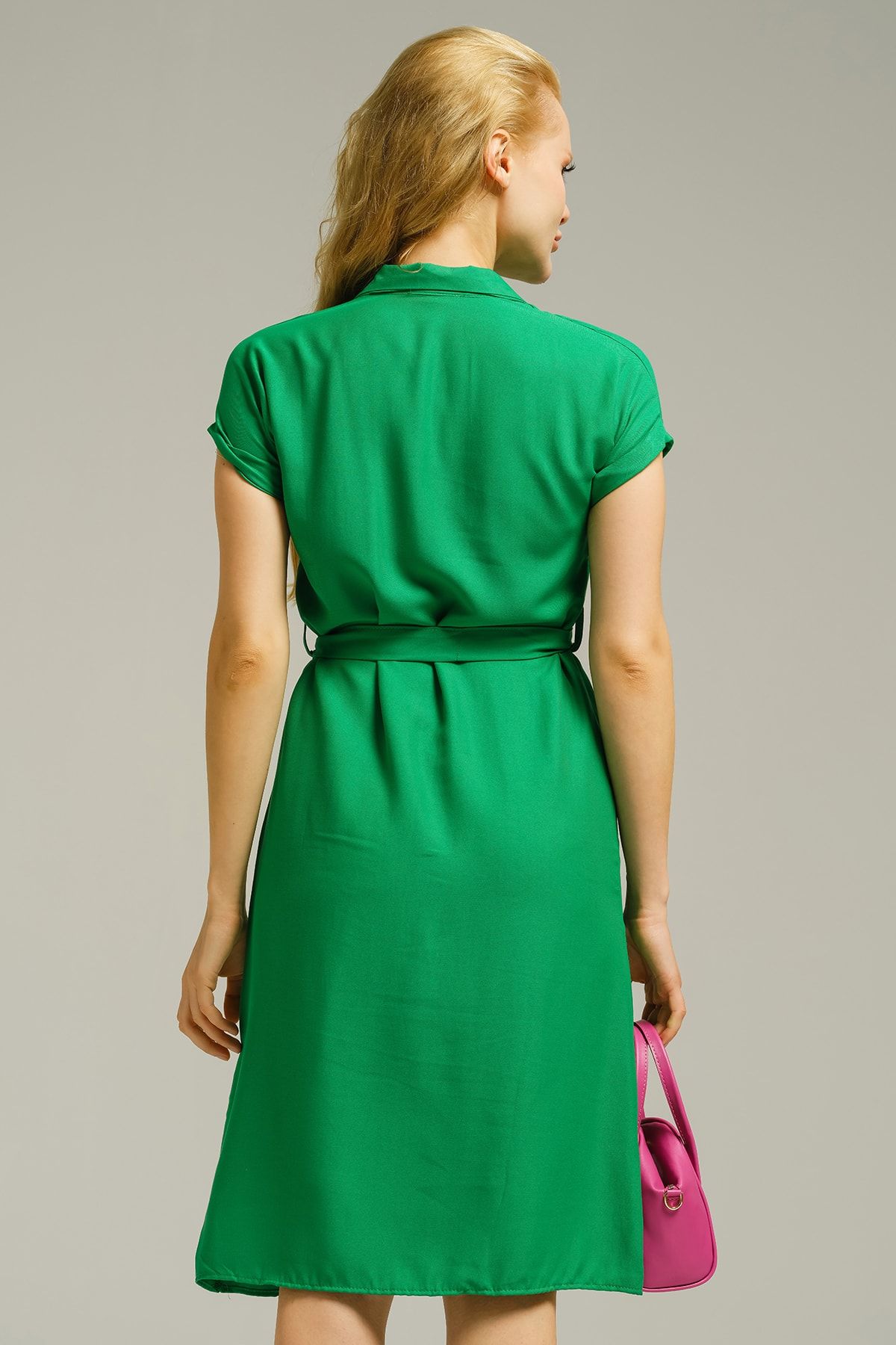 Kadın Açık Yeşil Beli Kemerli Kısa Kol Gömlek Elbise ARM-19Y001068