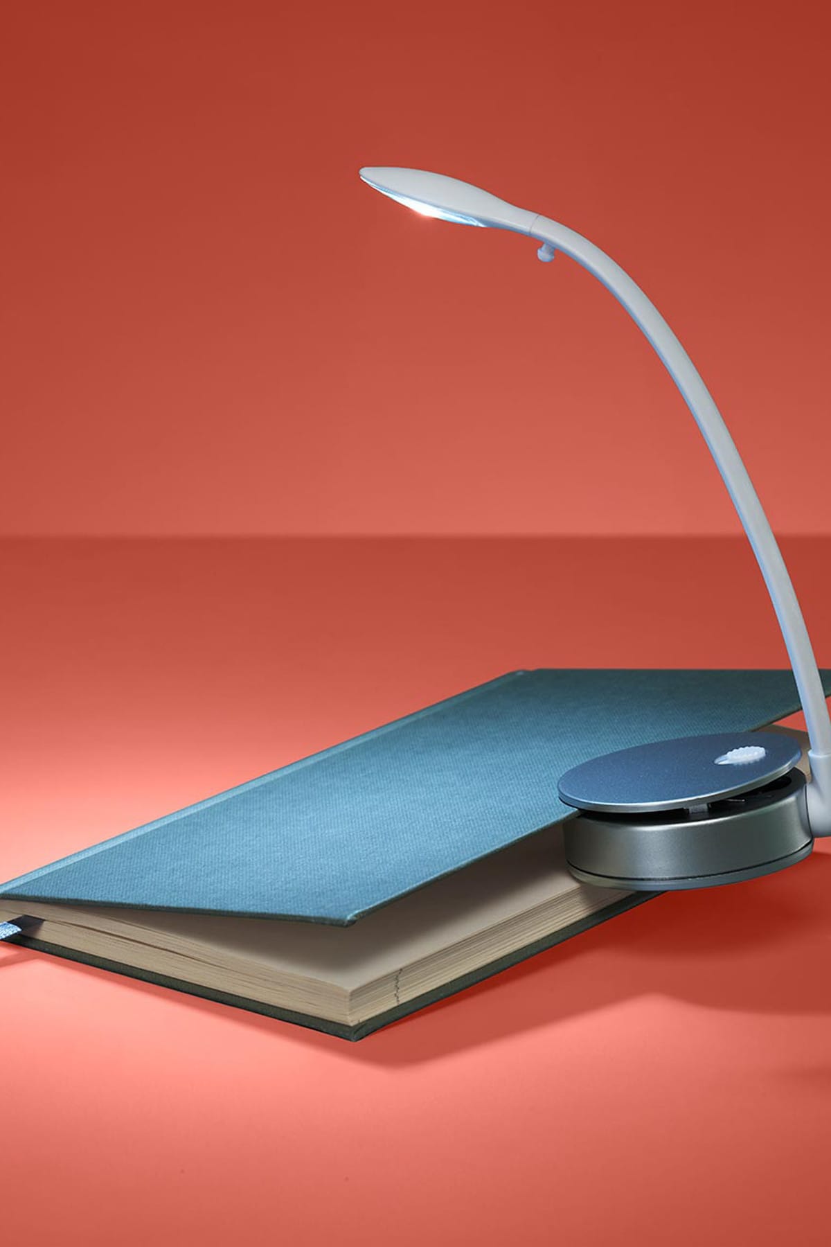 tchibo led okuma isigi 100660 fiyati yorumlari trendyol