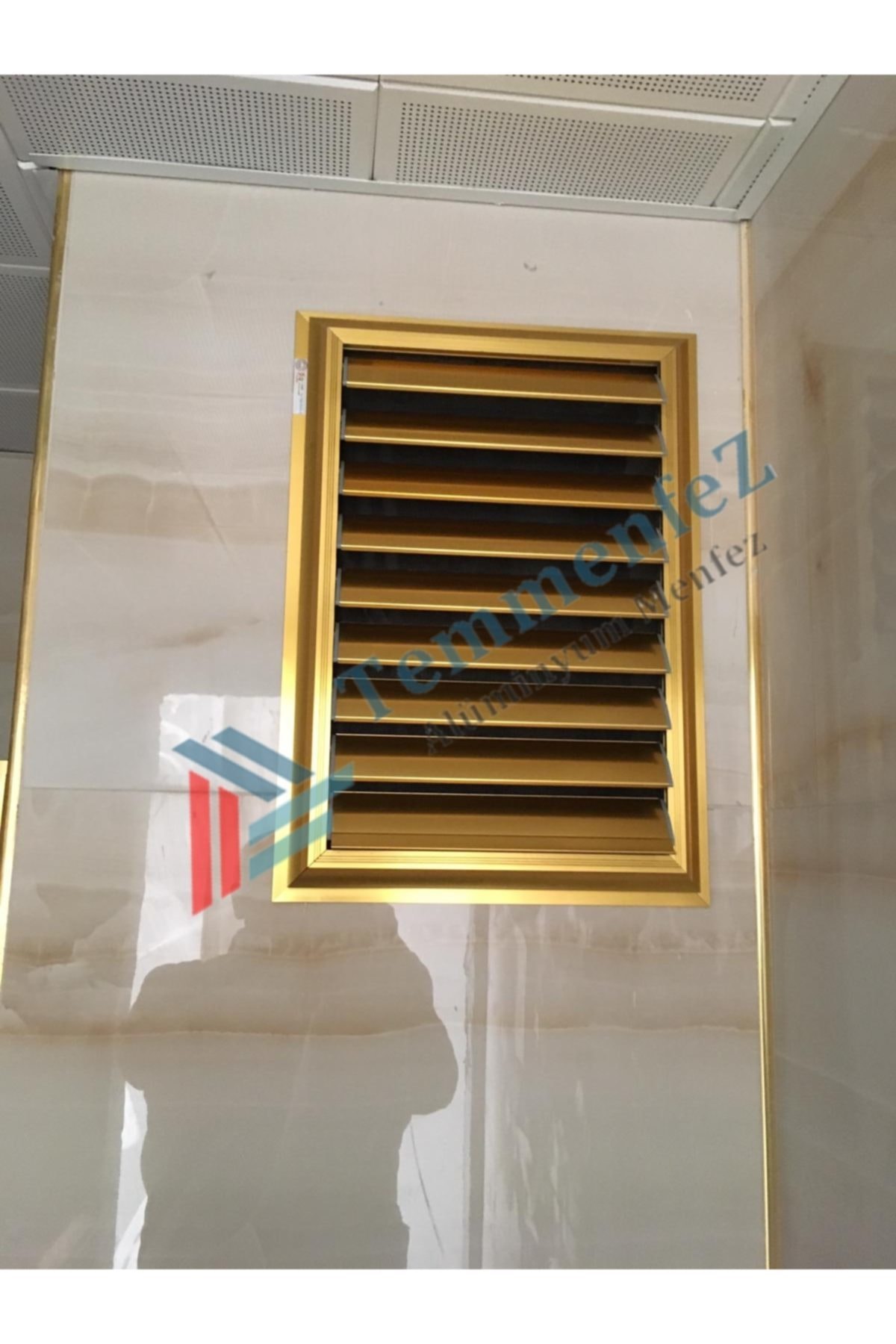 Temmenfez 60*50  Alüminyum Sarı Eloksal Menfez, Panjur - Yüzeysel Yapıştırma