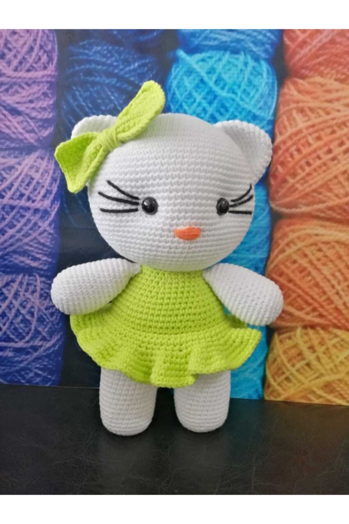El örgüsü Amigurumi Hello Kitty
