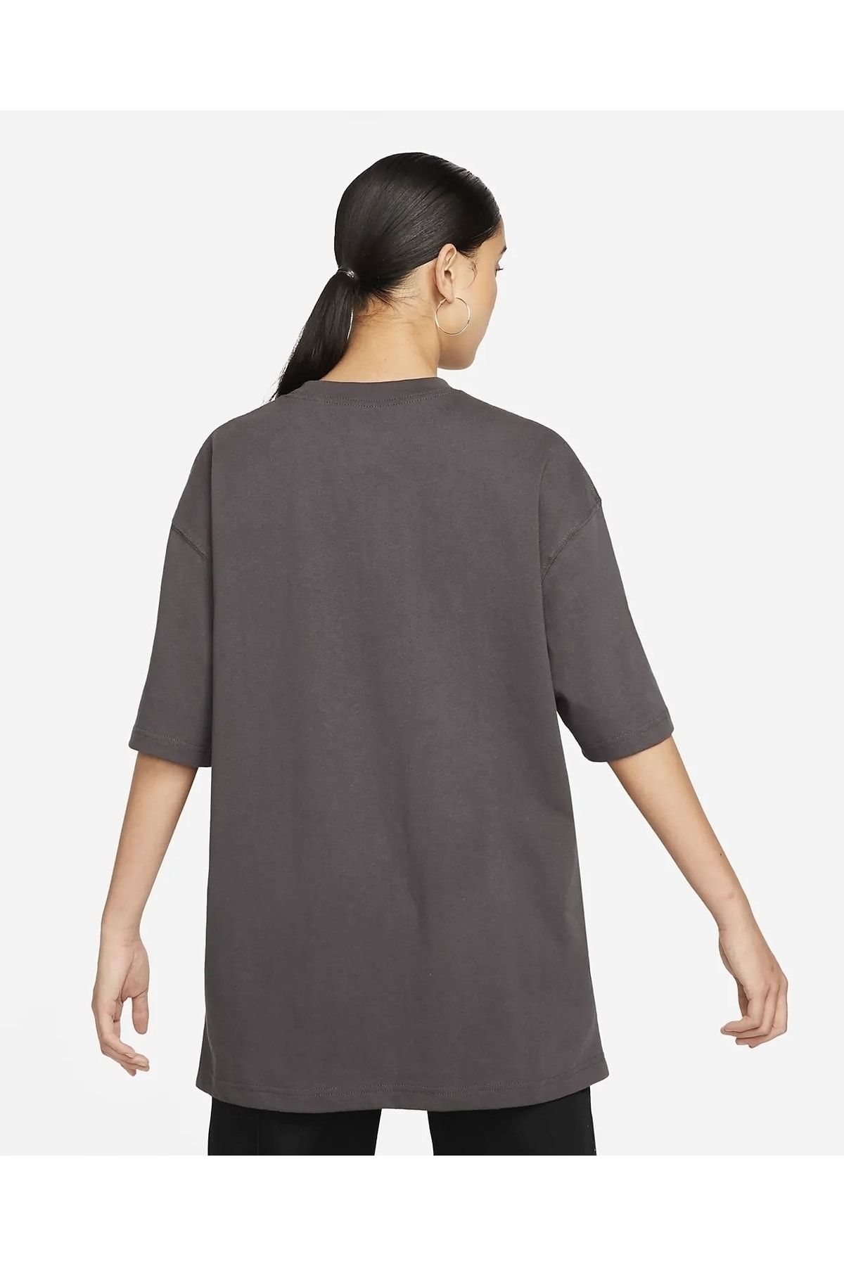 Nike Jordan 23 Engineered Women s Graphic T Shirt Trendyol