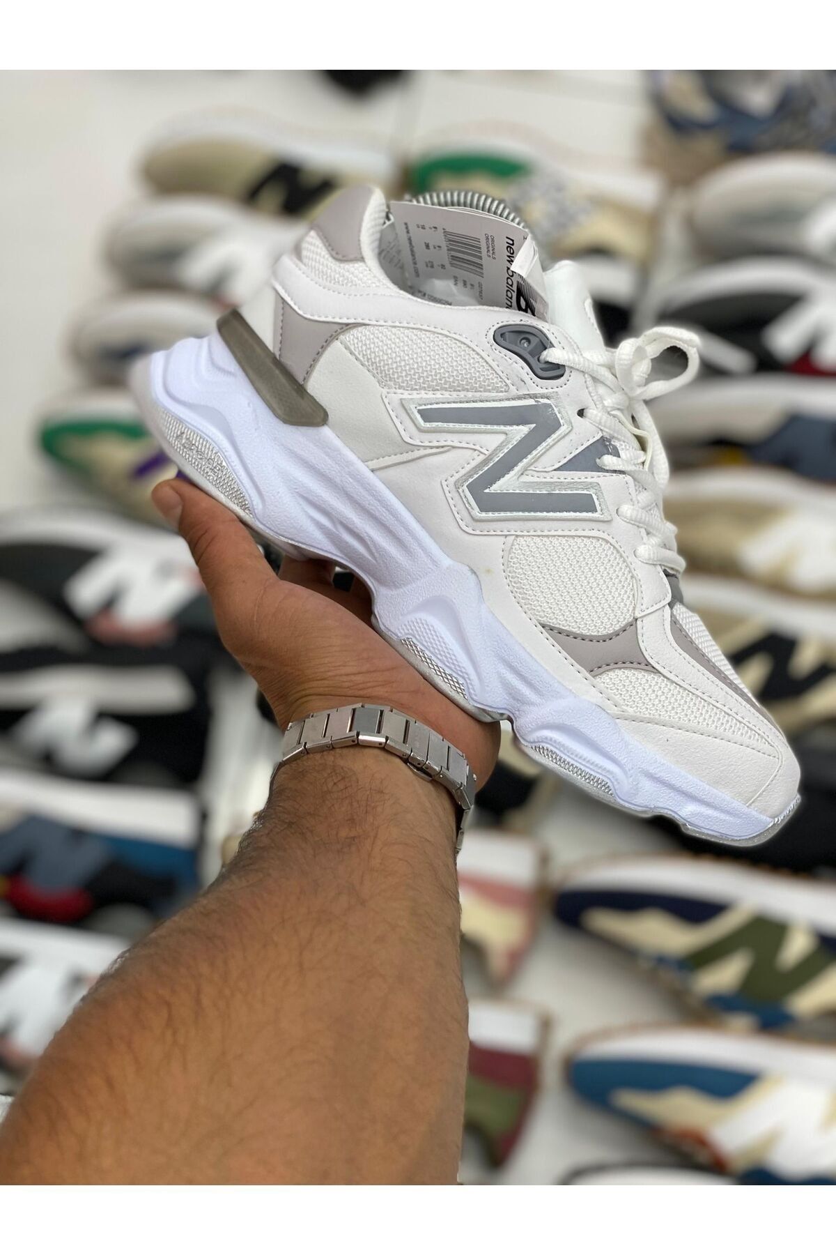 Heavy sole shop sports shoes