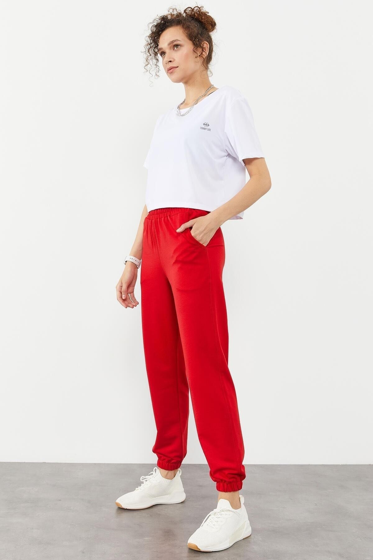Tight Lady Women s Red Elastic Leg Classic Tracksuit Bottom Trendyol