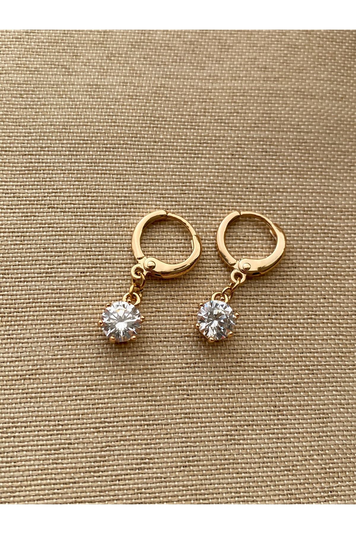 Single stone hanging 2025 earrings
