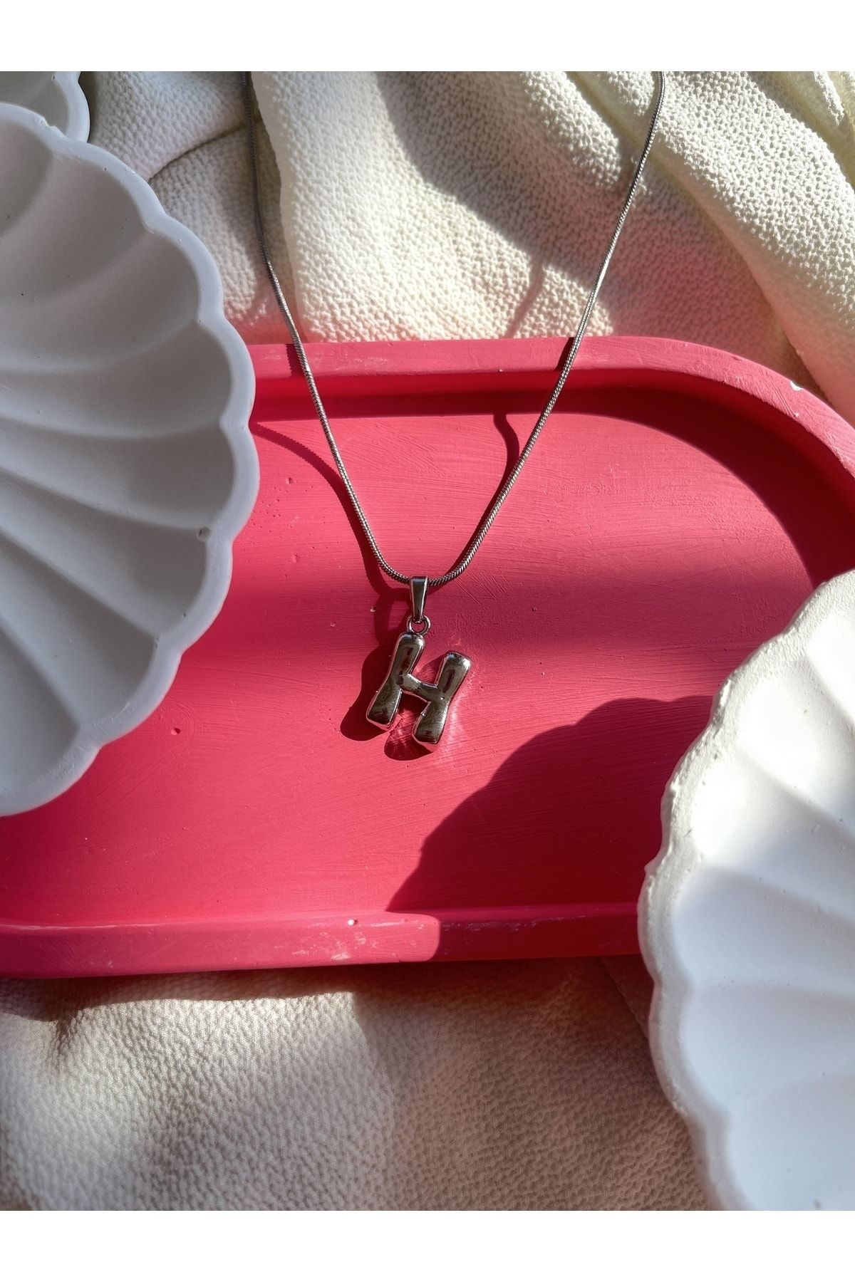 Uni silver pendant design outlet