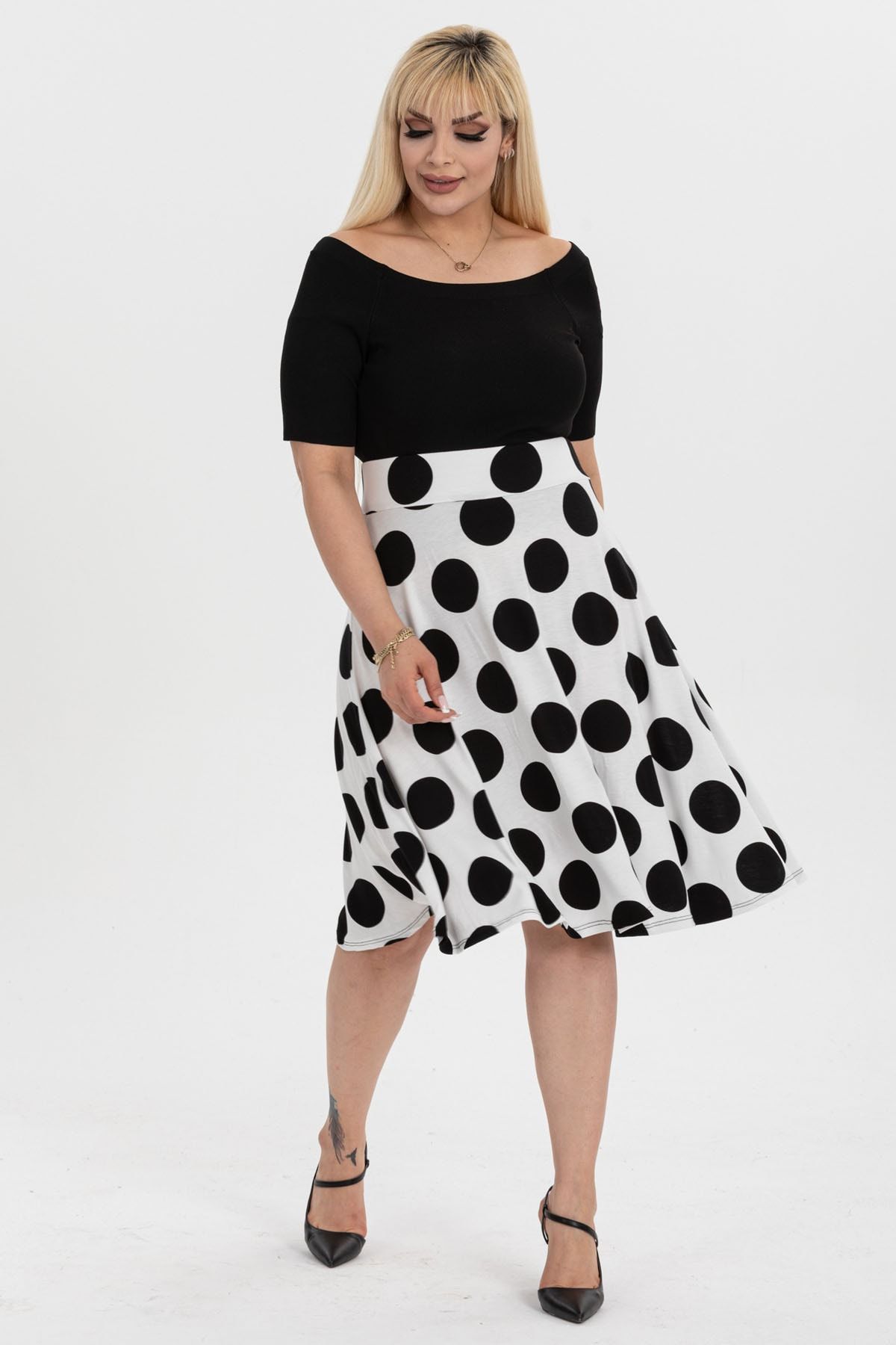 Polka dot online skirt xxl