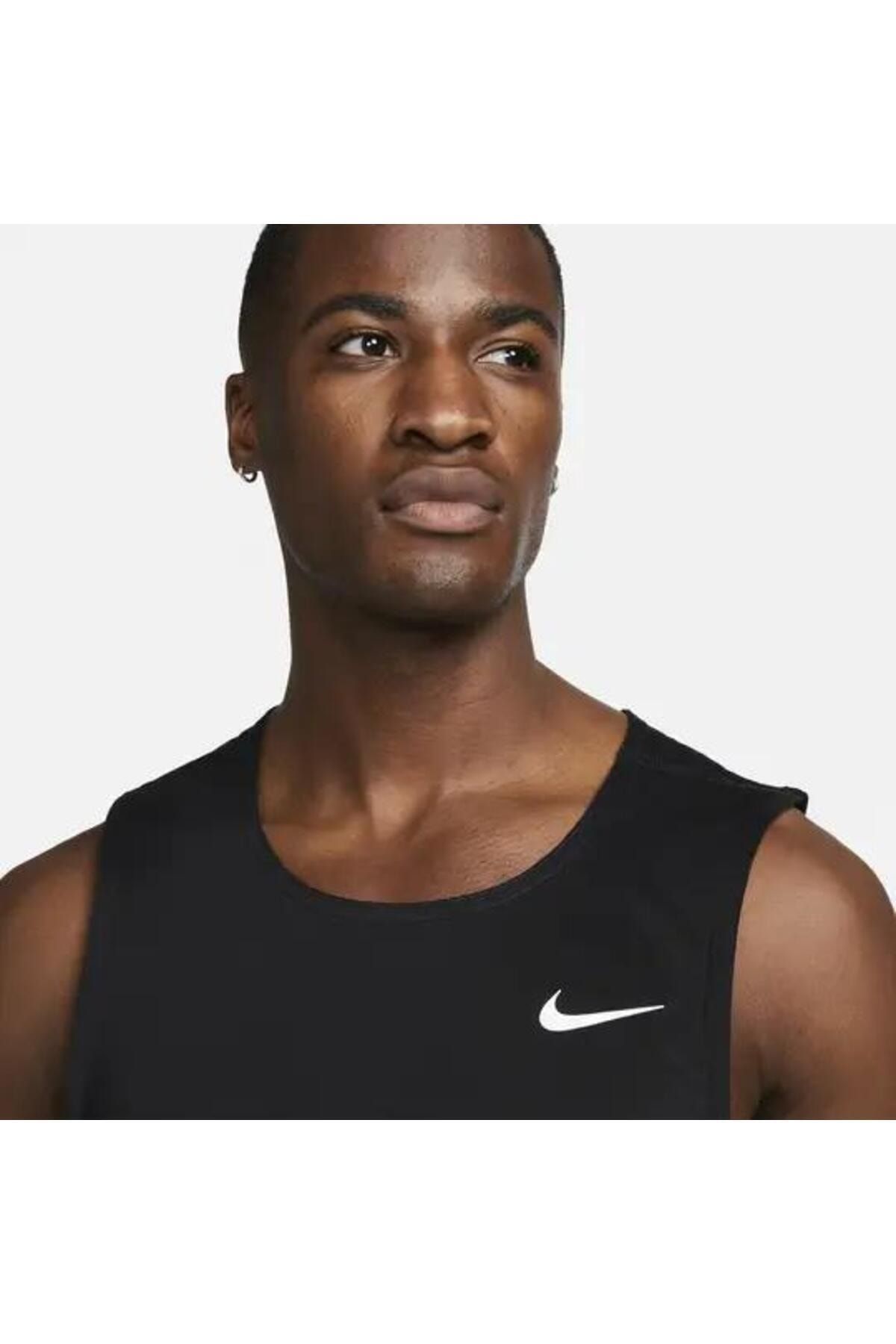 Nike sports tank deals