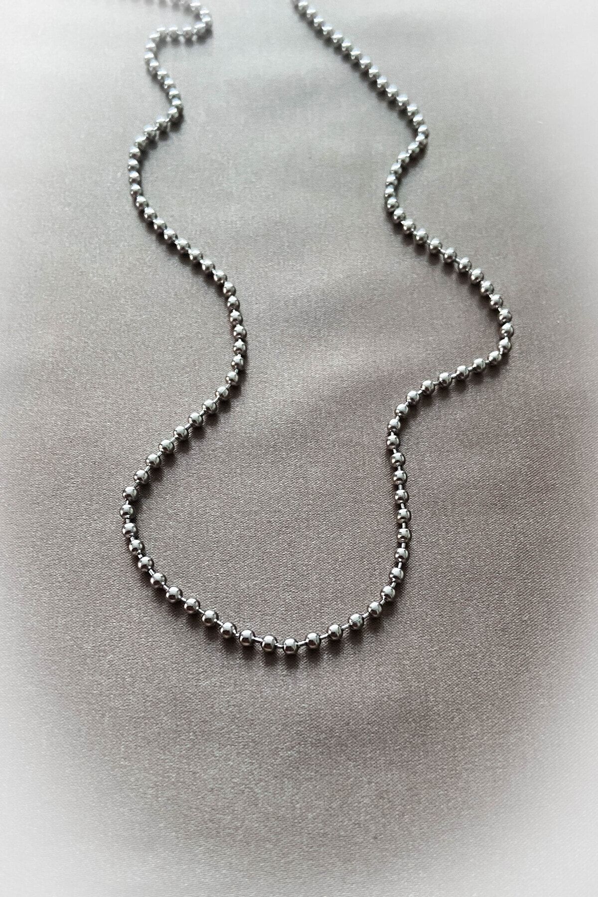 Silver ball top chain necklace