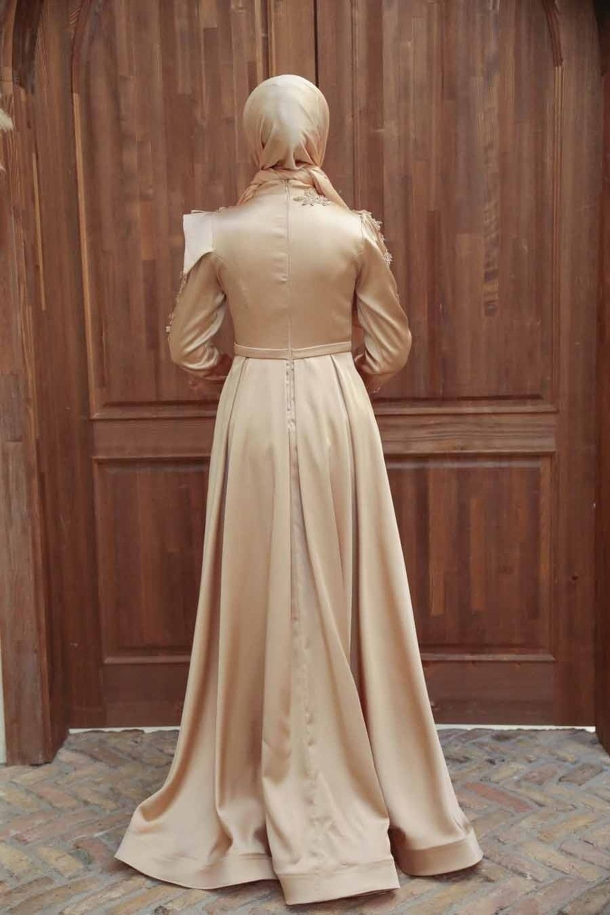 Neva Style Evening Dress Gold colored 155 Trendyol