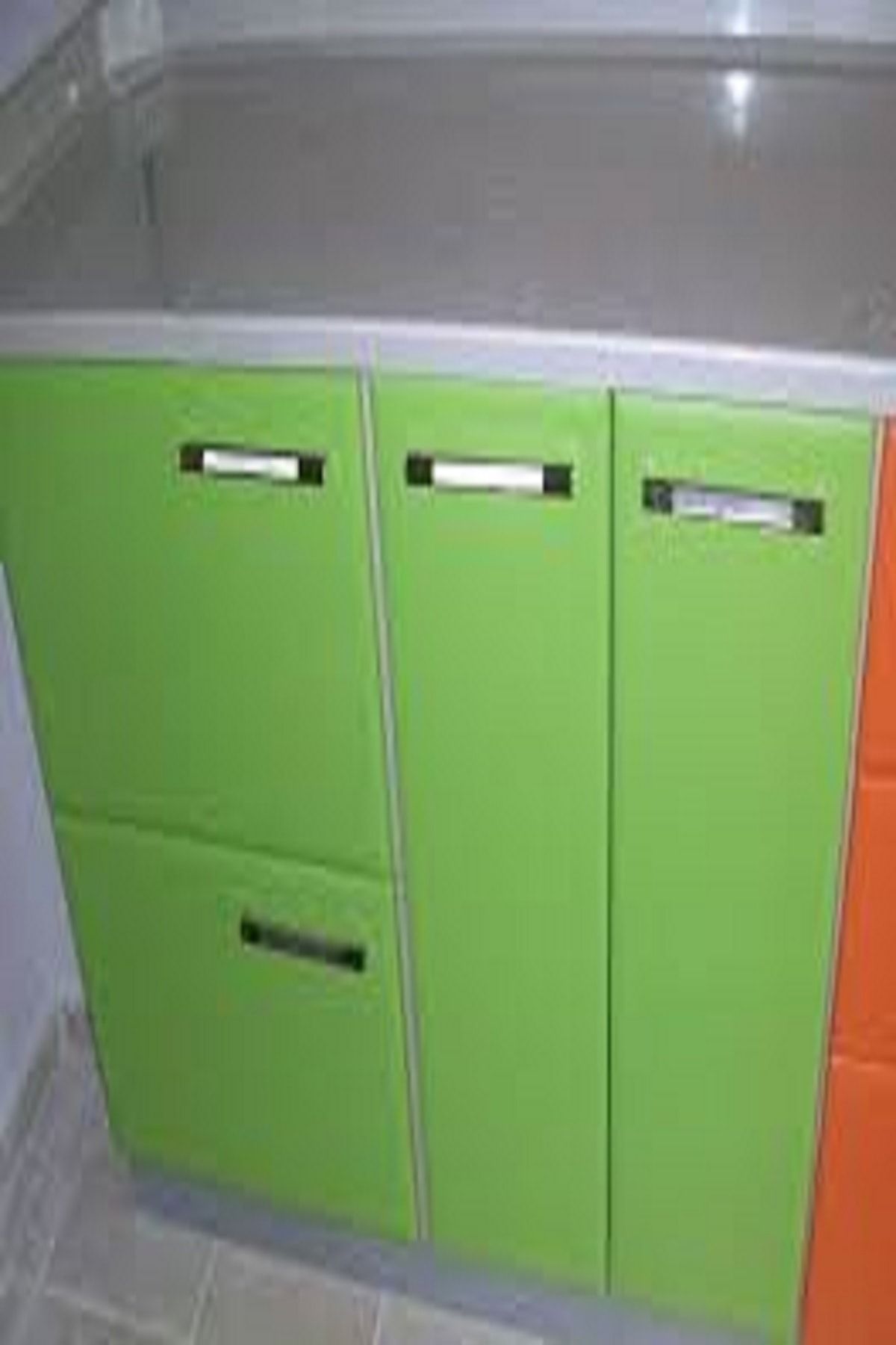 Ecce Parlak Yeşil Yapışkanlı Folyo  122 cm  X 7 mt