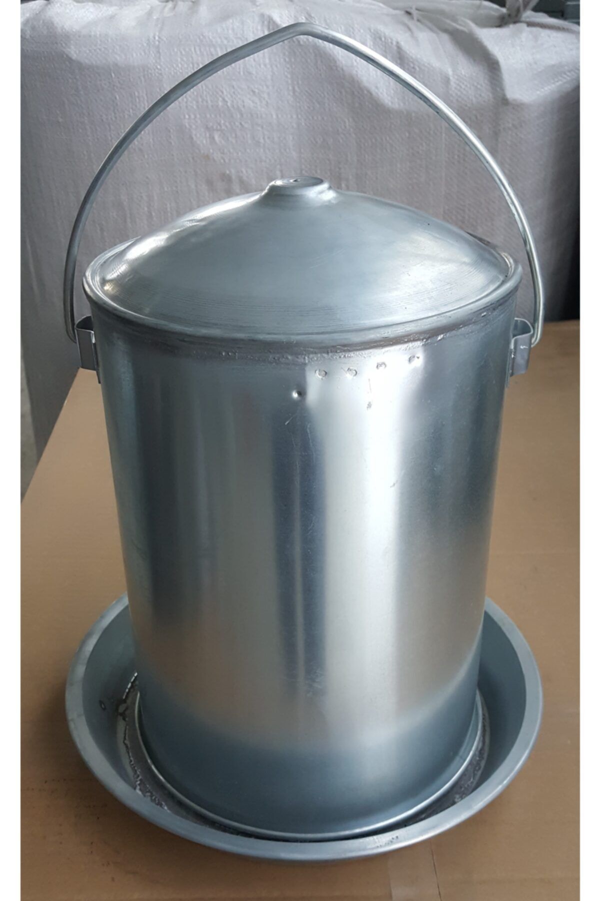 İdeal Tasarım Yayınları Galvaniz Asma Suluk Tavuk-güvercin Kümes Hayvanları 15 Litre