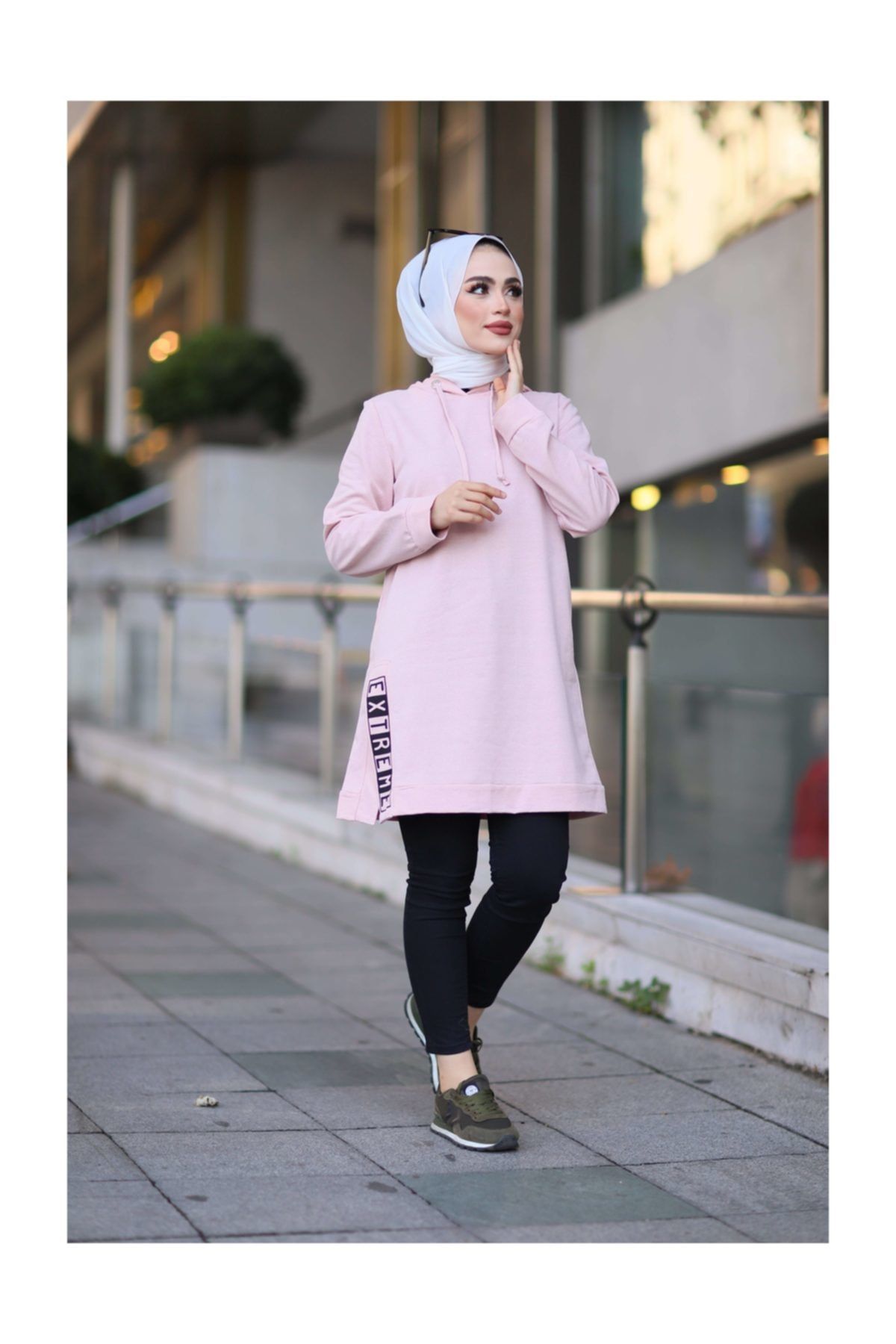 Pardesü Dünyası Cepli Baskılı Sweatshirt 1582