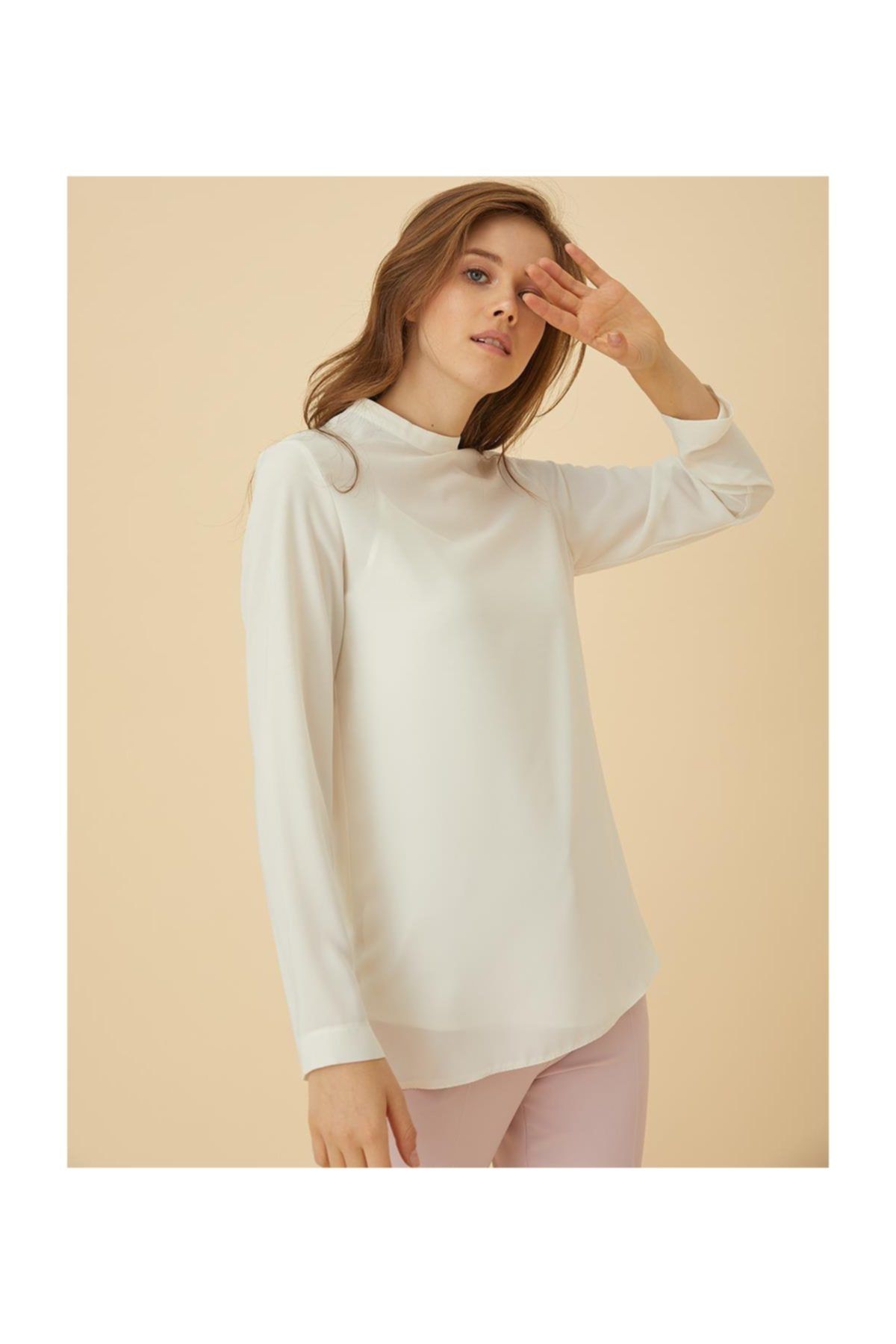 Kayra Basic Dik Yaka Bluz Ekru Sz 10500