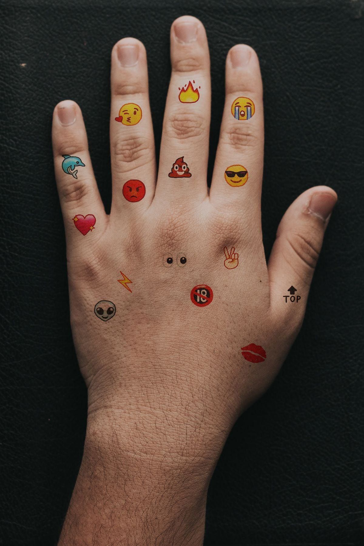 TAKIŞTIR Geçici Emoji Parmak Dövme