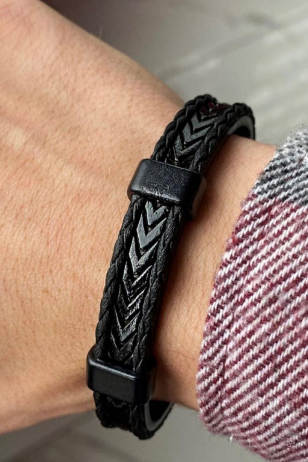 Mens clasp bracelet new arrivals