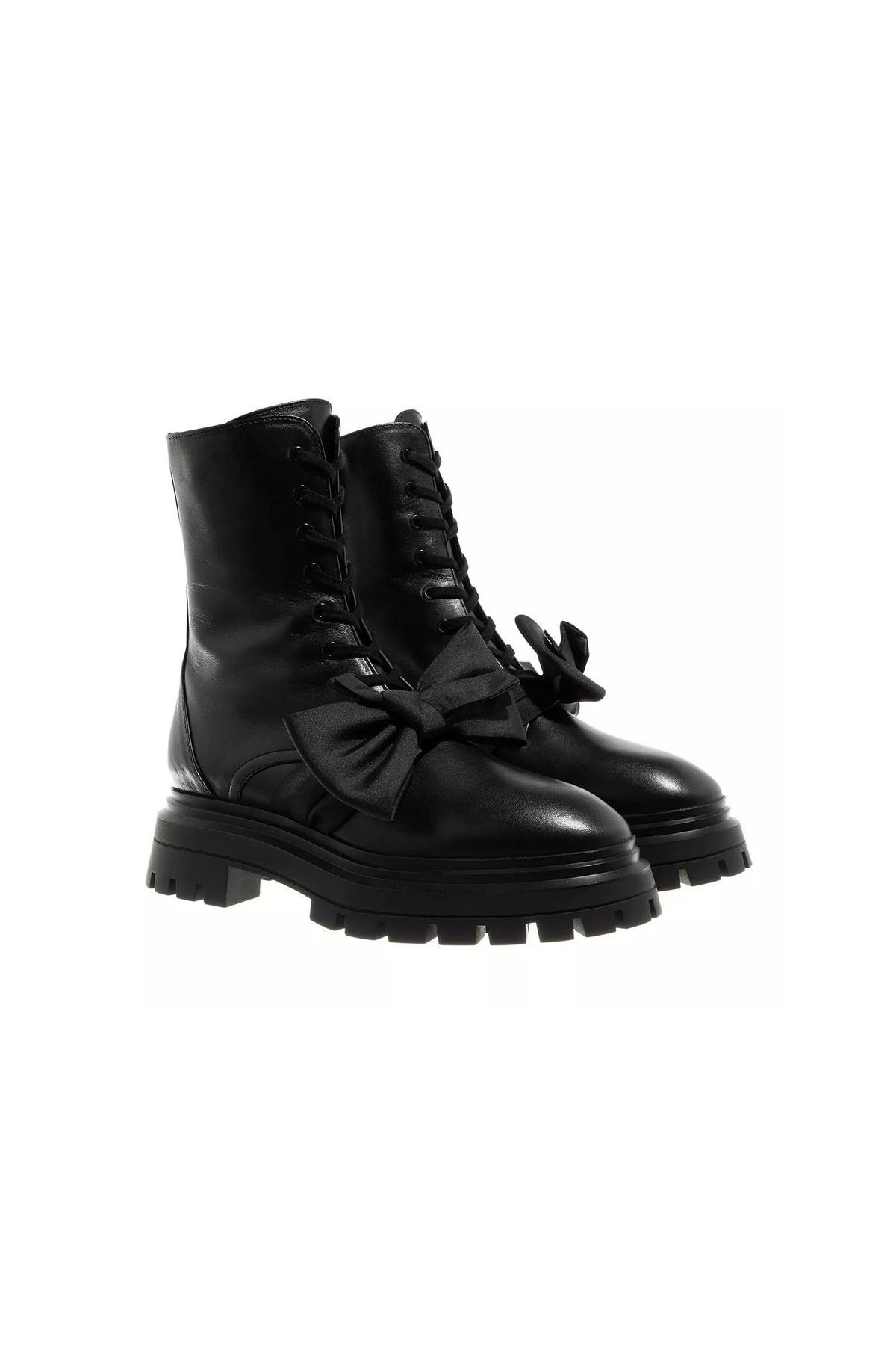 Stuart weitzman flat ankle boots 2025