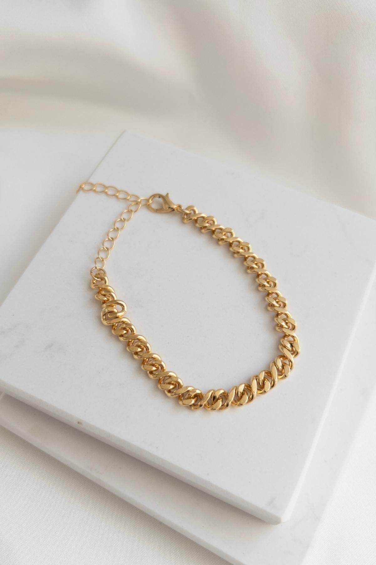 Karflake Gold Plated Special Design Stylish Twist Chain Women s