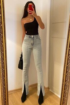 Lisa Julia 90's Kadın Yüksel Bel Açık Mavi Likralı Önden Yırtmaçlı Kot Pantolon Jeans Image 0