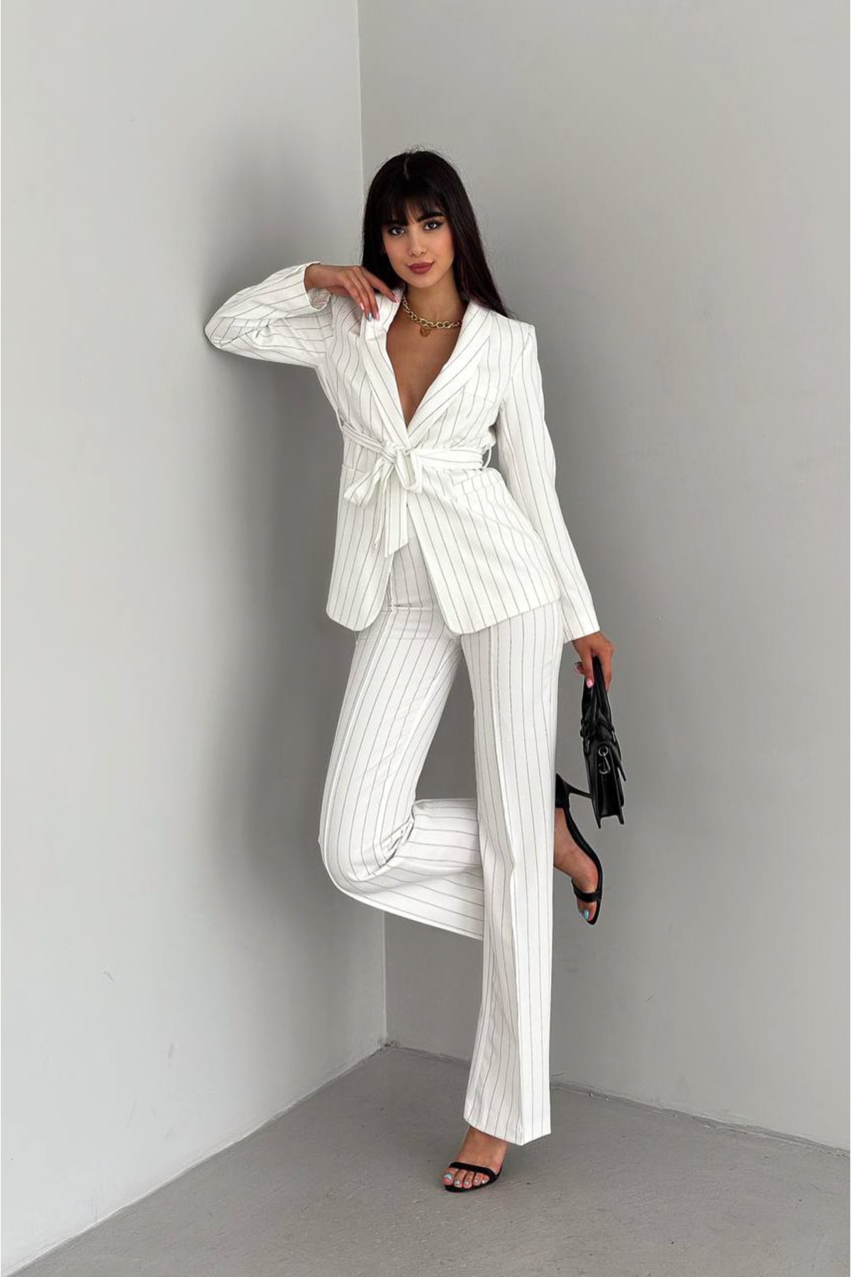 کت و شلوار کت شلوار کت شلوار کت شلوار کت شلوار کت شلوار یقه کمربند جبی جعلی جعلی کراوات دار