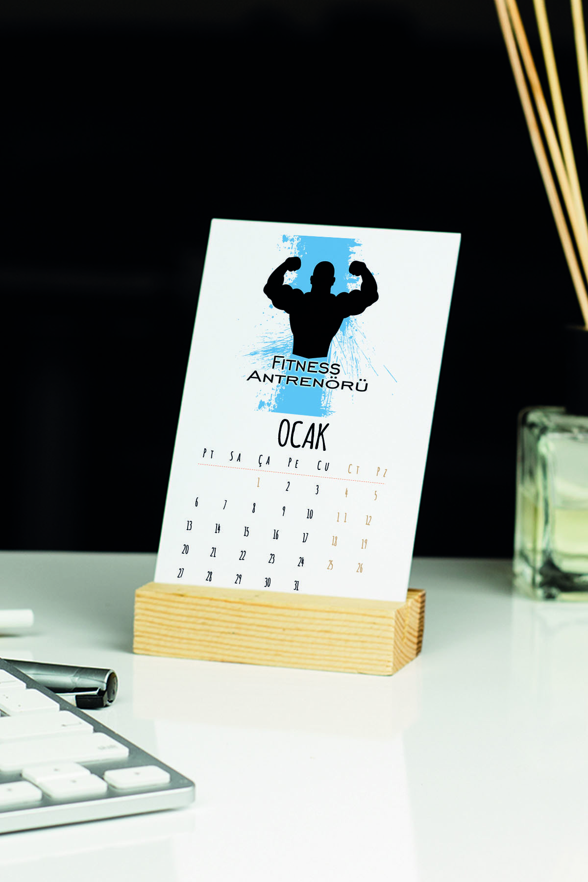 Hediyelen 2022 Fitness Antrenörü Masa Takvimi