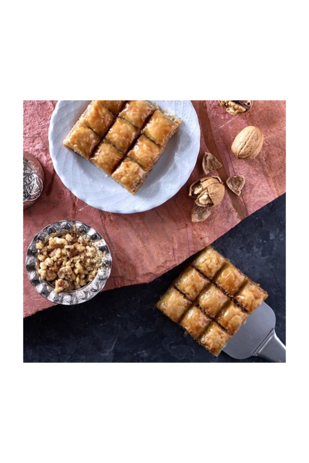 HACI AHMET OĞULLARI BAKLAVA Hacı Ahmet Oğulları Cevizli Özel  Baklava 1 Kg