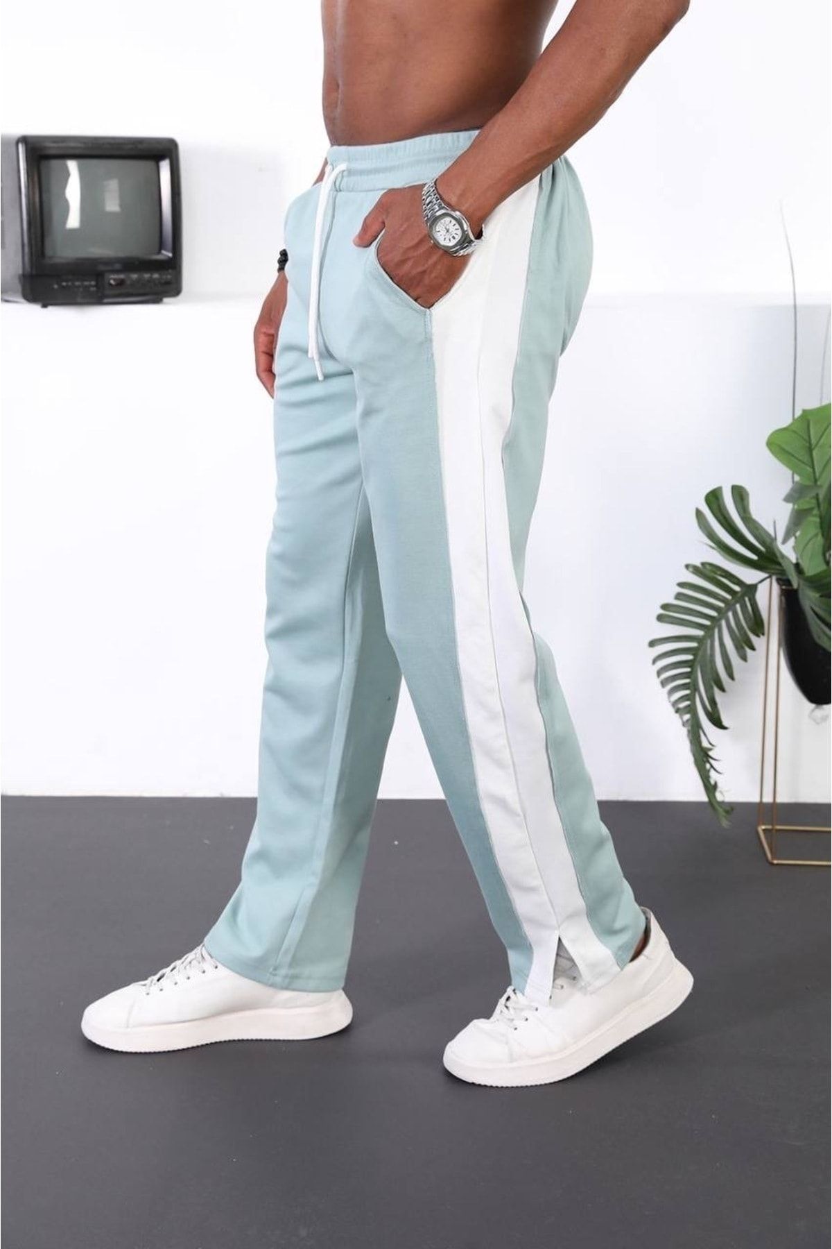 Sweatpants with stripes hotsell down the side