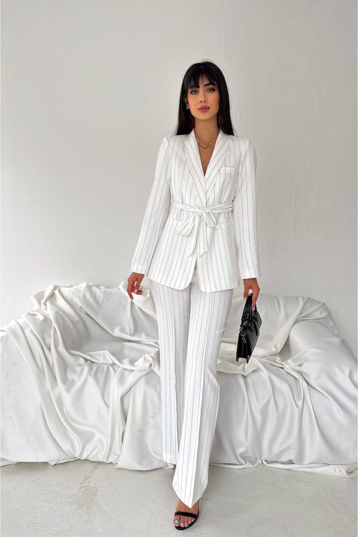 کت و شلوار کت شلوار کت شلوار کت شلوار کت شلوار کت شلوار یقه کمربند جبی جعلی جعلی کراوات دار