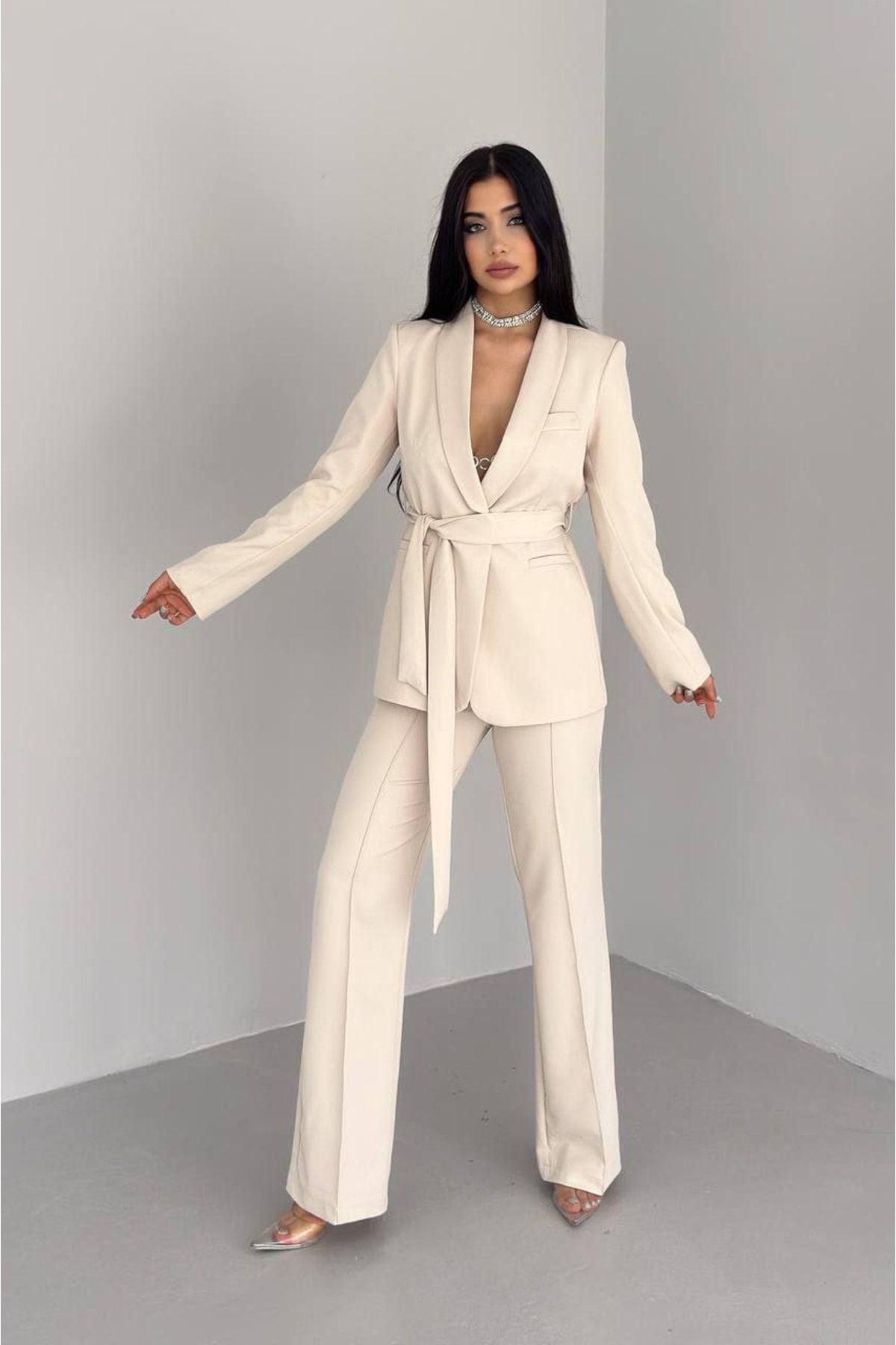 کت و شلوار کت شلوار کت شلوار کت شلوار کت شلوار کت شلوار یقه کمربند جبی جعلی جعلی کراوات دار