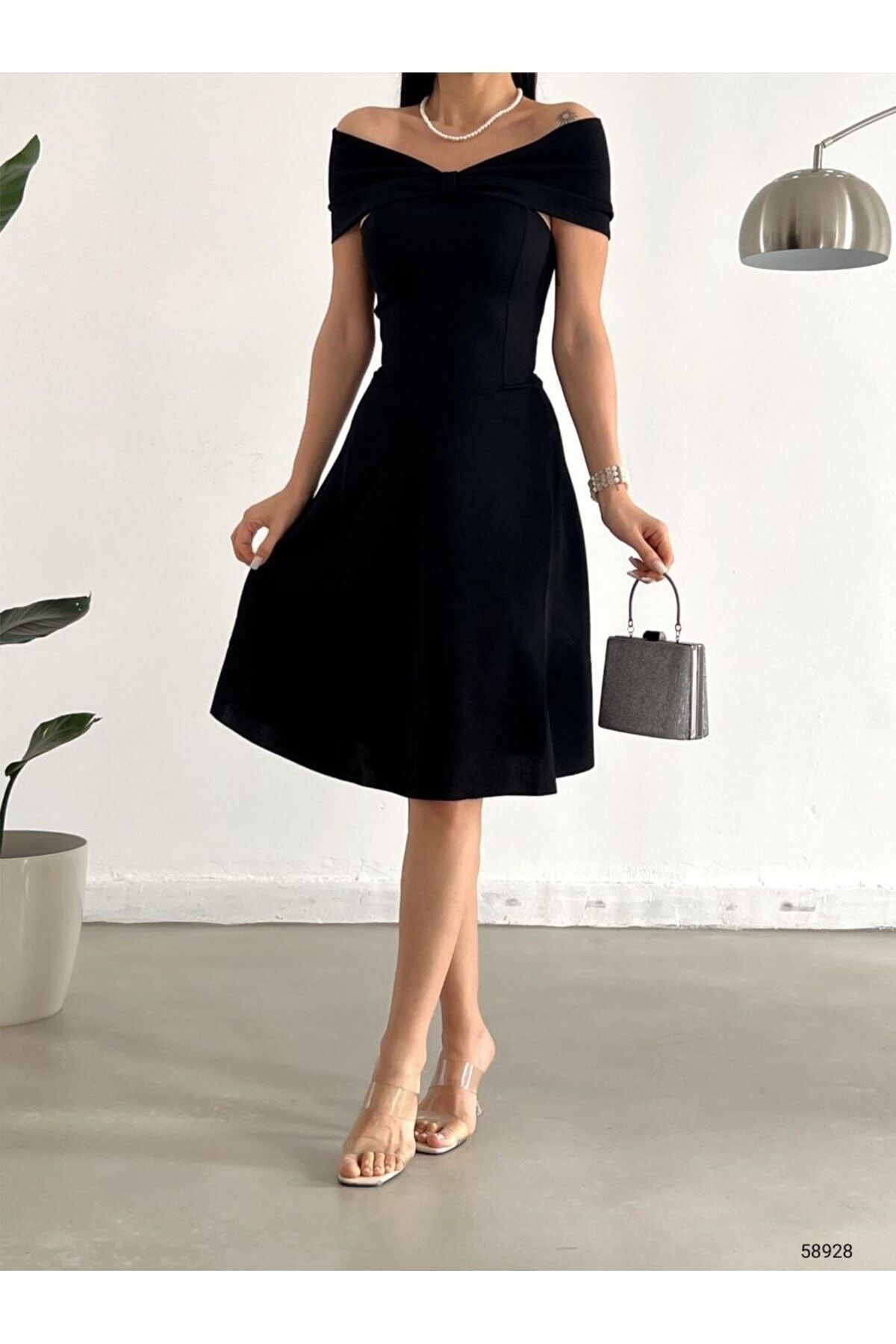 Mossta Evening Prom Dress Black Flared skirt Trendyol