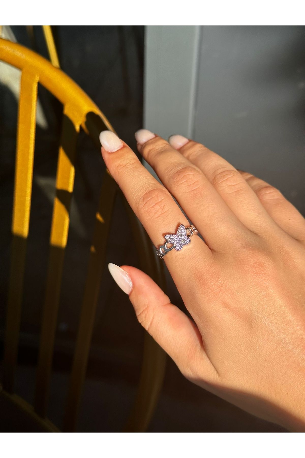Gold butterfly outlet ring pandora