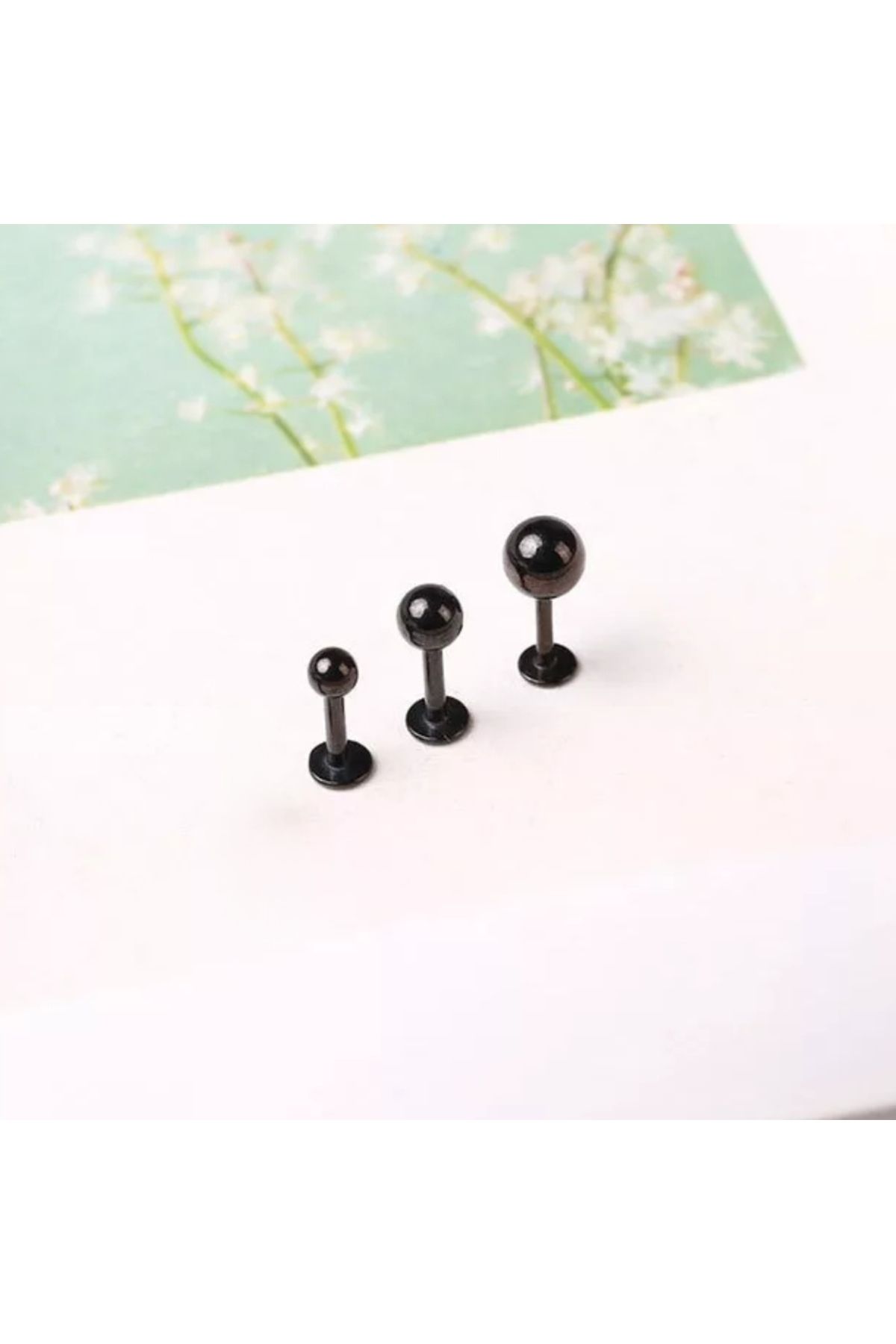 Bylin 100 Surgical Steel Labret Piercing Set Top Diameter 2.5