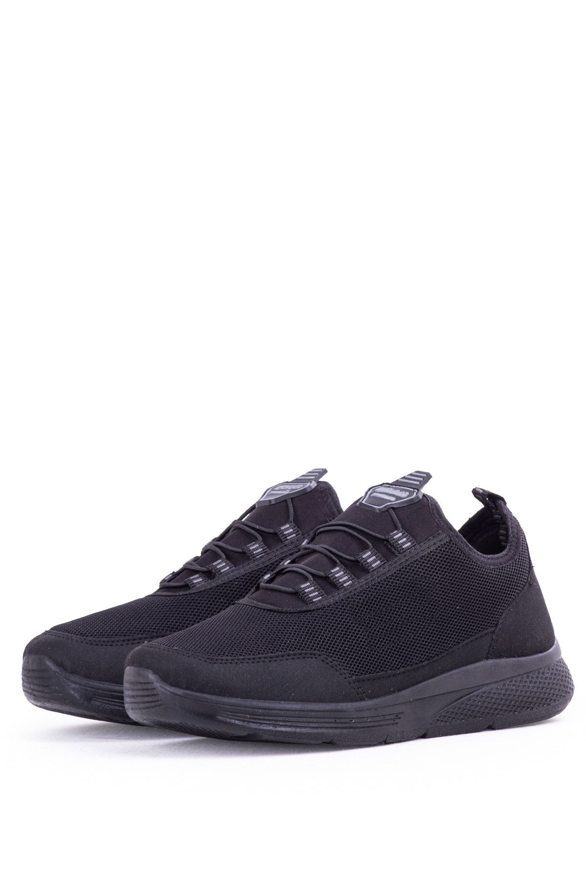 OX Oxi Lipon Men s Laceless Sports Shoes are Light and
