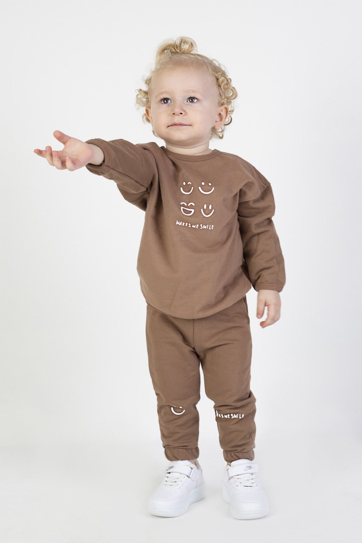 Kids brown tracksuit 2025