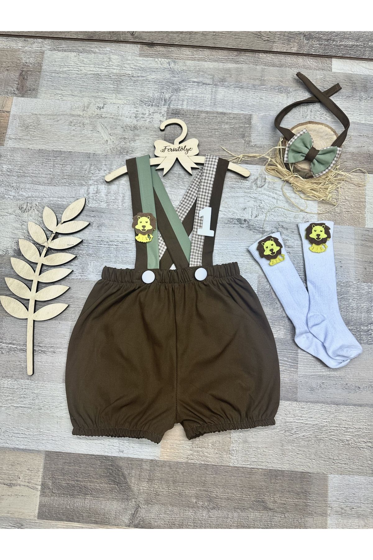 Feriatolye Safari concept baby boy 1 year old brown sundress with