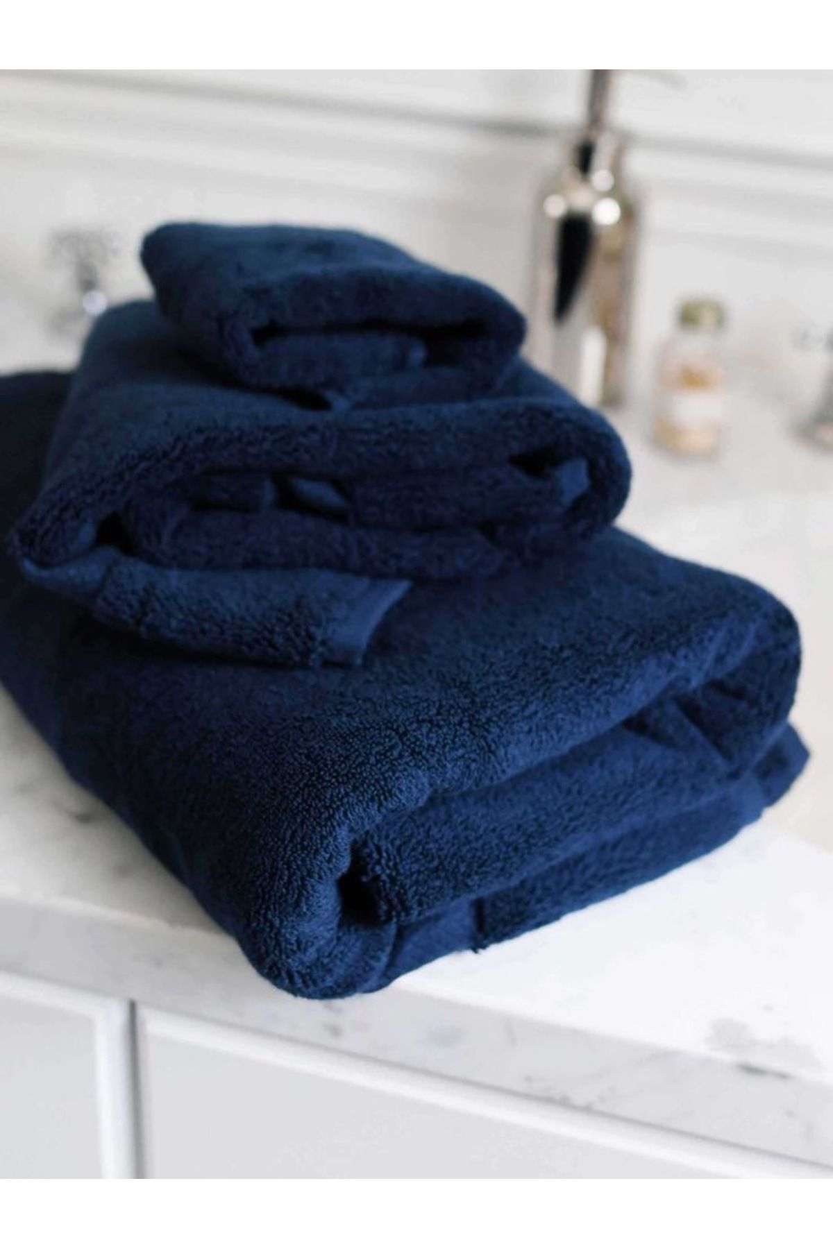 Navy and white bath towels cheap