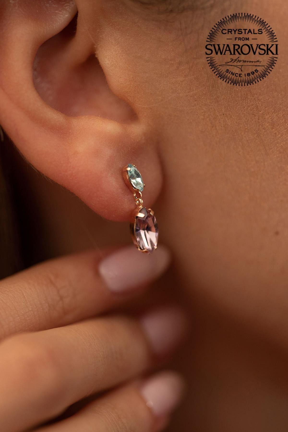 Ninova Silver Kadın Swarovski Taşlı Mekik Model Rose Kaplama Gümüş Küpe PKT-SBS0397