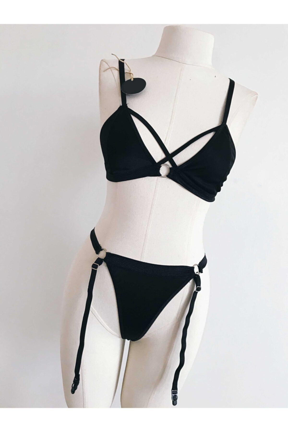 WAHSHE Nina Bralet And Garter Set