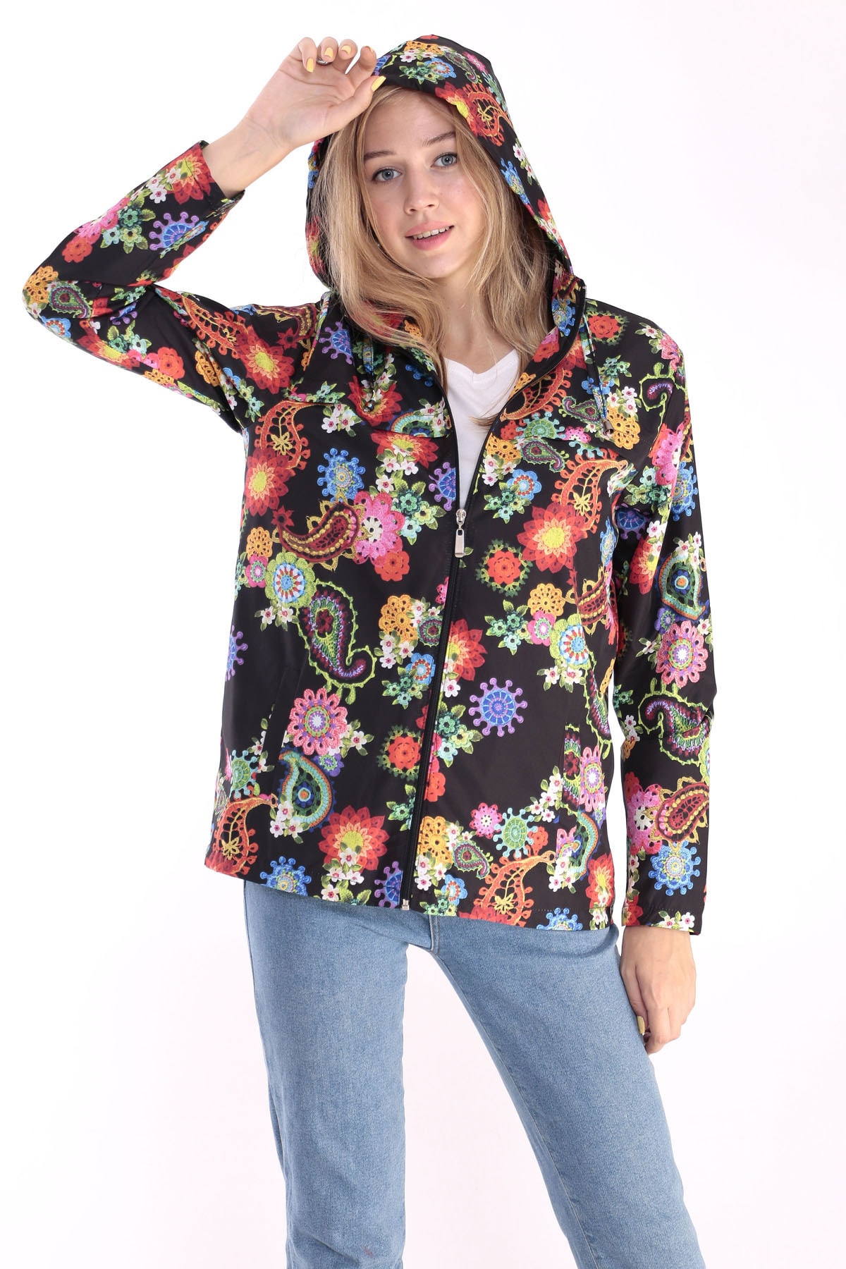 MODA MAHPERİ Su Geçirmez Kapüşonlu Desenli Ince Yağmurluk