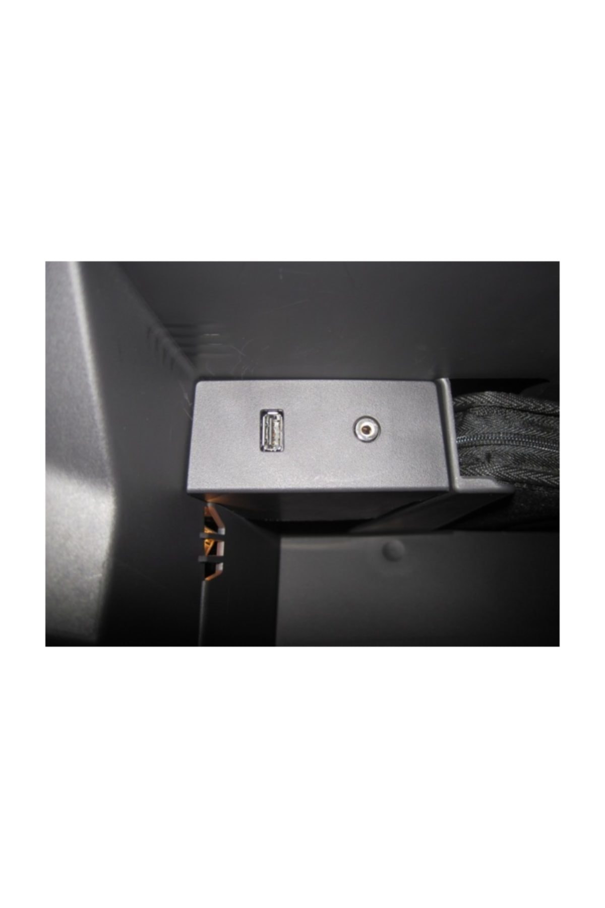 OEM Ford Ranger Aux Girişi Otosan 2012-2016