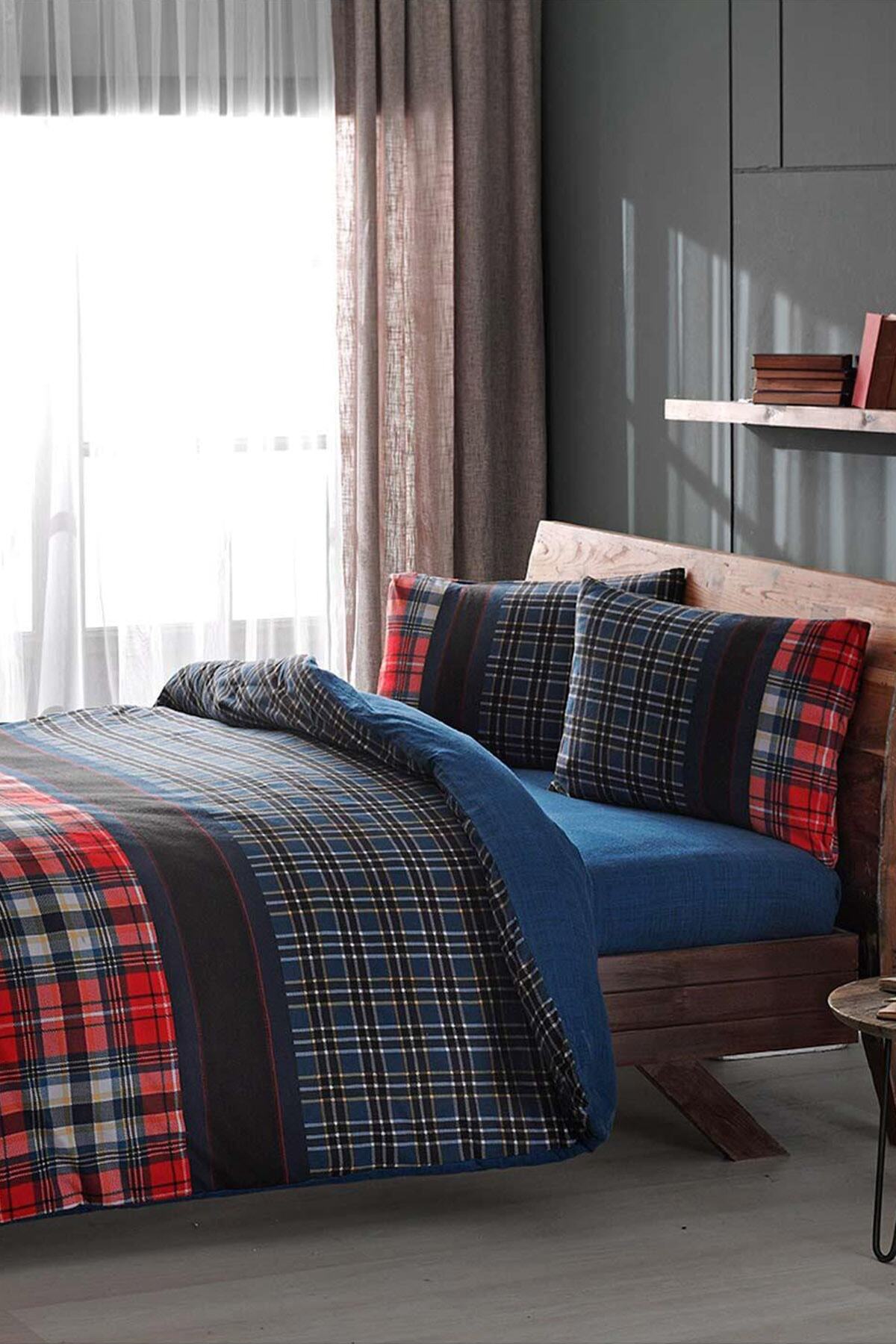 Taç Flanel Çift Kişilik Nevresim Takımı