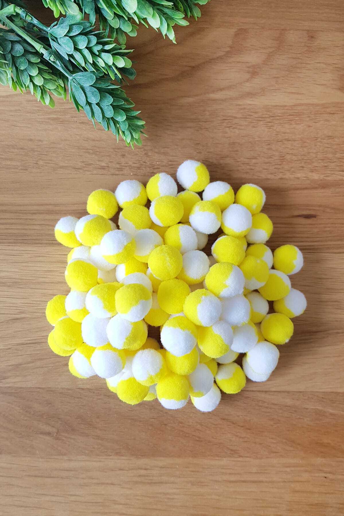 Funbou Sarı-beyaz peluş ponpon, 1.5 cm / 100 adet