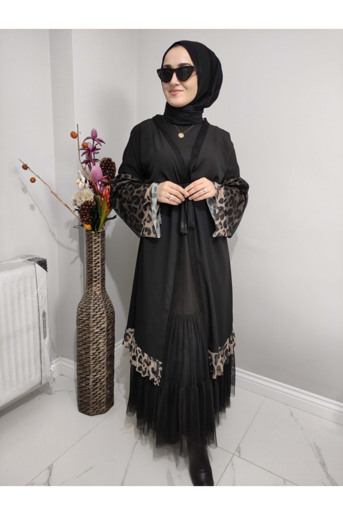 AYSUN AYDEMİR Leopar Ve File Detaylı Siyah Kimono