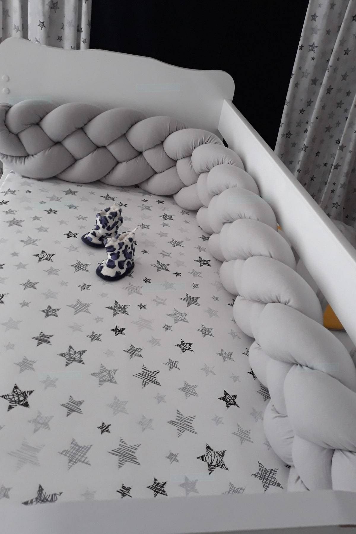 HUZURLUBEBEKLER Örgü Korumalık 540 Cm Yatak Kenar Koruyucu